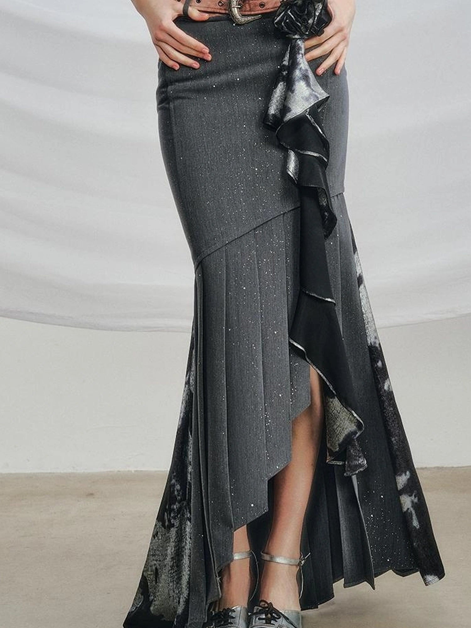 OfAkiva Galaxy Glitter Pleated Mermaid Skirt