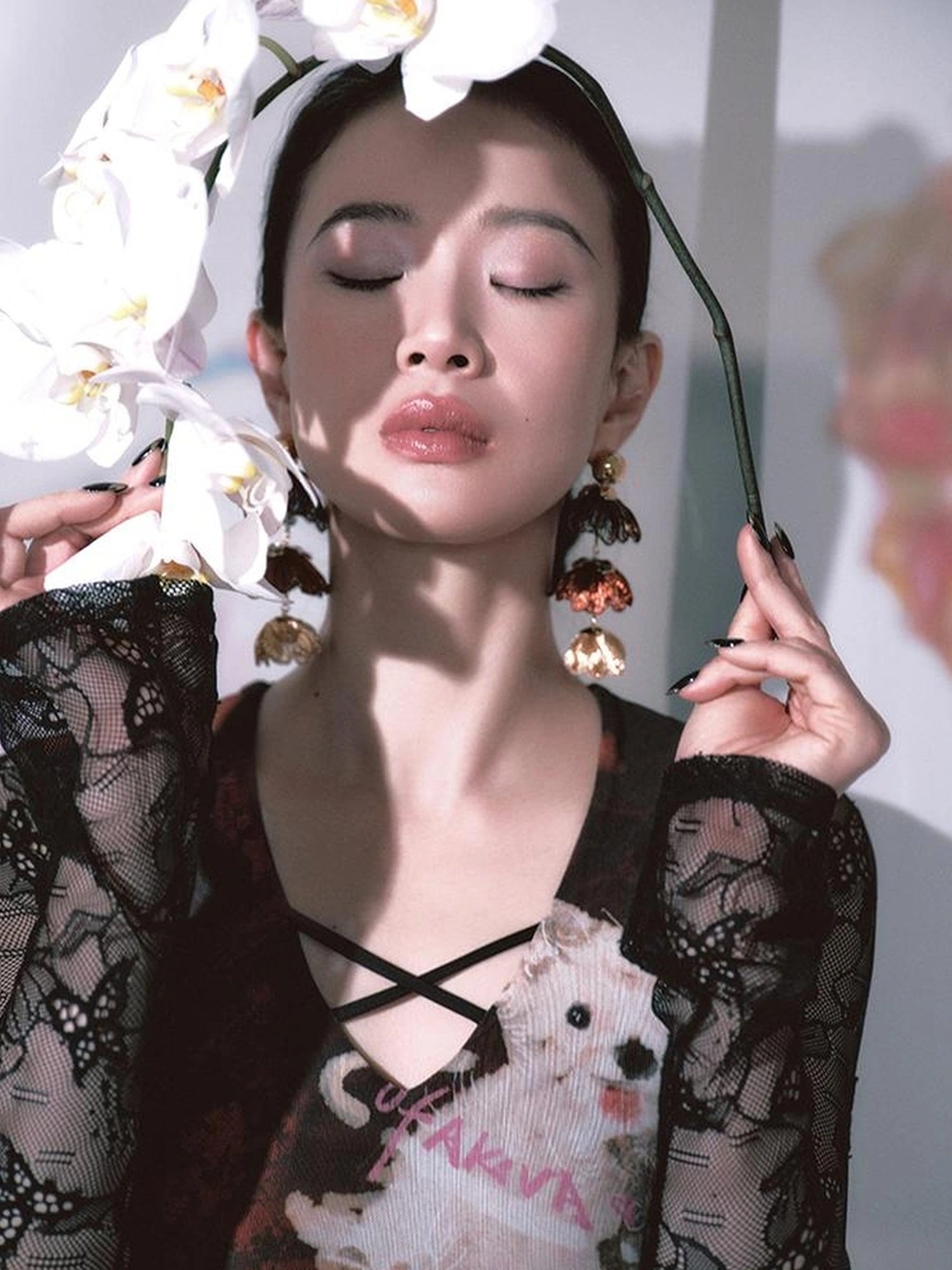 OfAkiva Hand Painted Puppy Love Portrait V-neck T-shirt Long Sleeve Dress