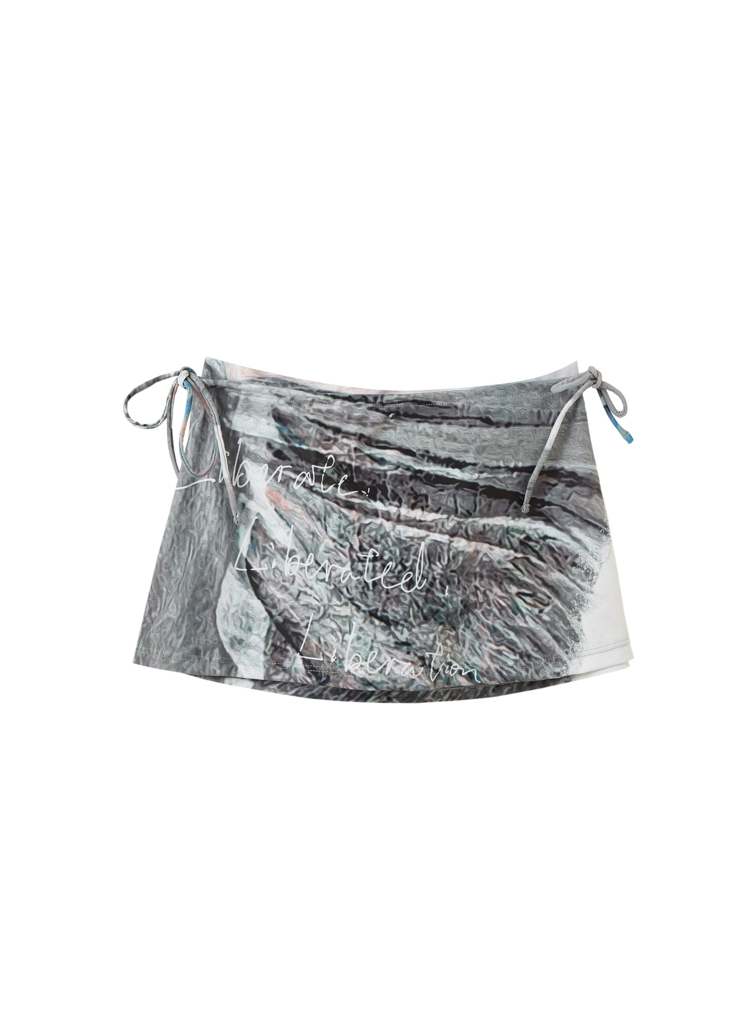 OfAkiva_Reverse_Chroma_Sculpture_Swimsuit_V-Neck_T-Shirt_Long-Sleeve_MISSTT