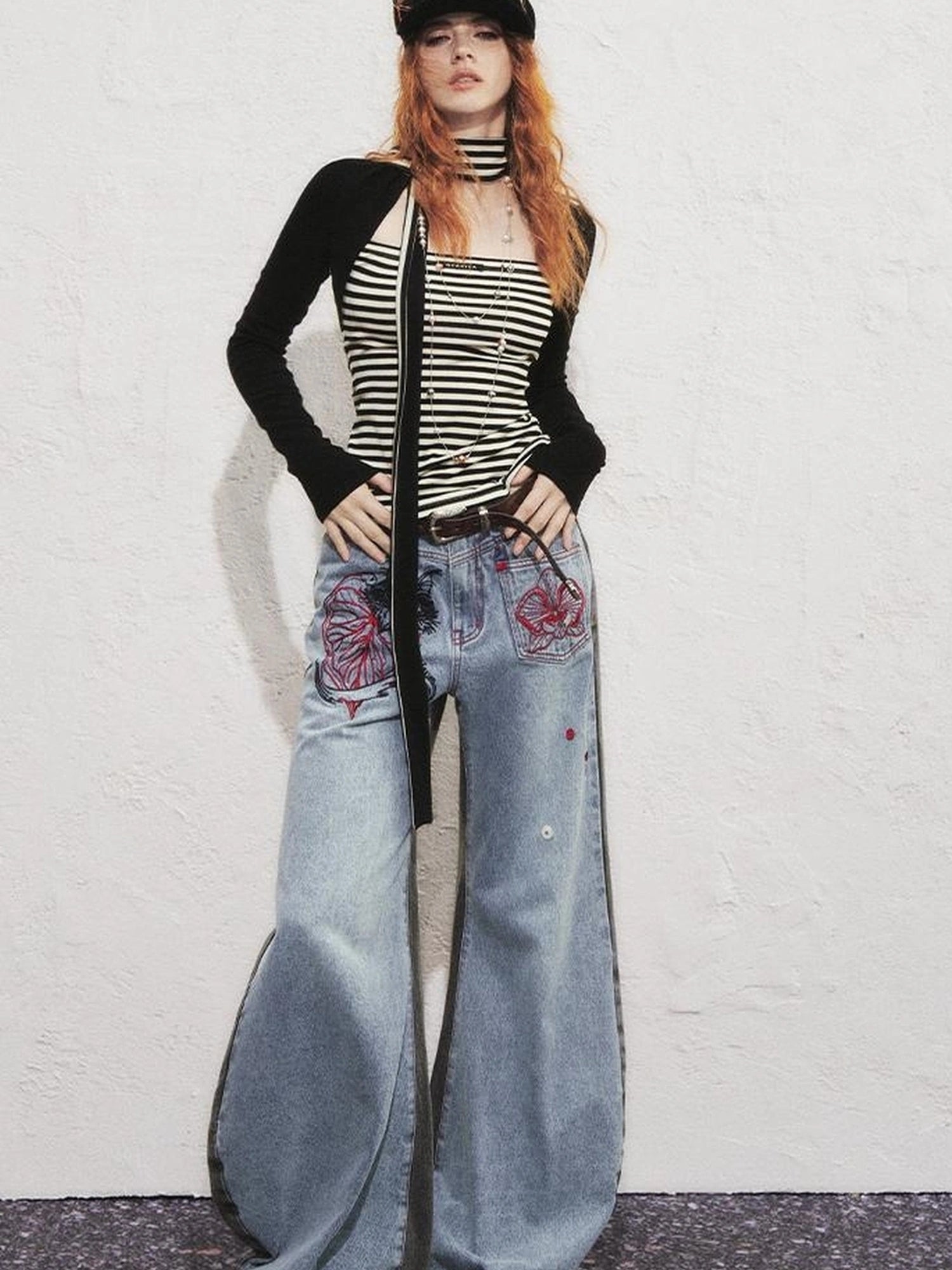 OfAkiva Slim Striped Knit Long Sleeve V-neck T-shirt