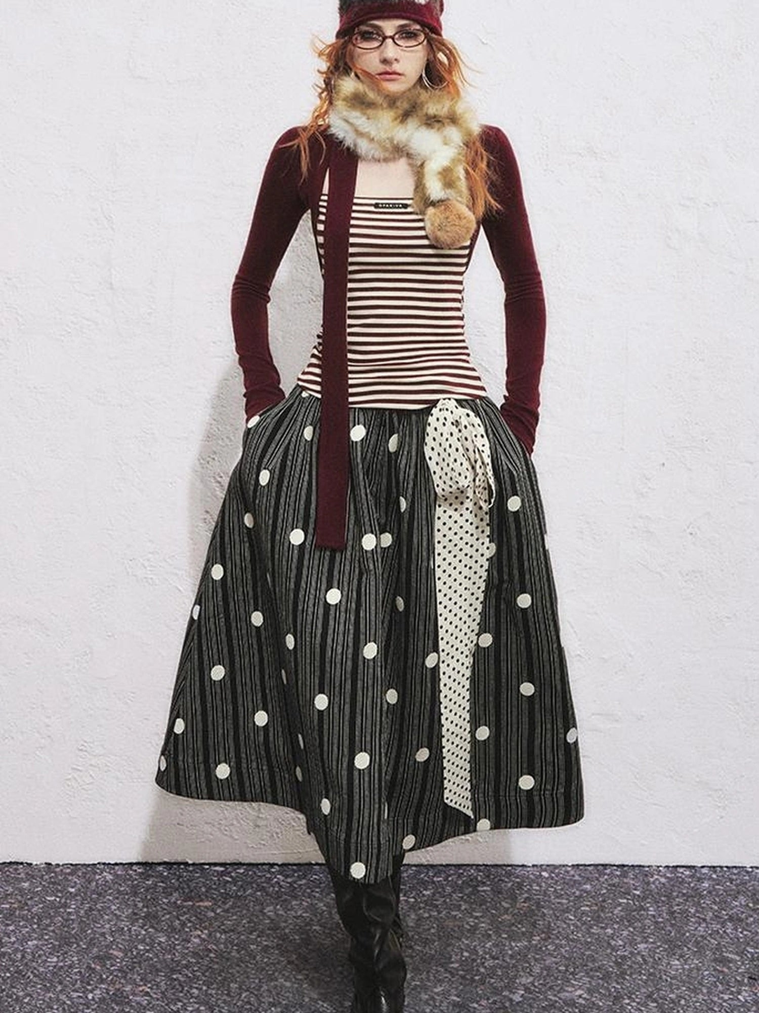 OfAkiva Slim Striped Knit Long Sleeve V-neck T-shirt