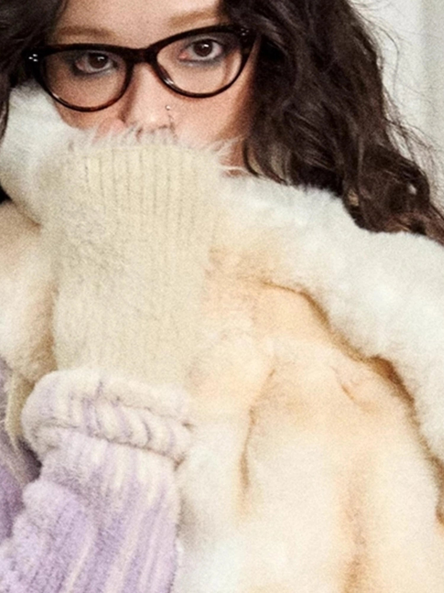 OfAkiva Soft Snowfall Douchi Knit Scarf