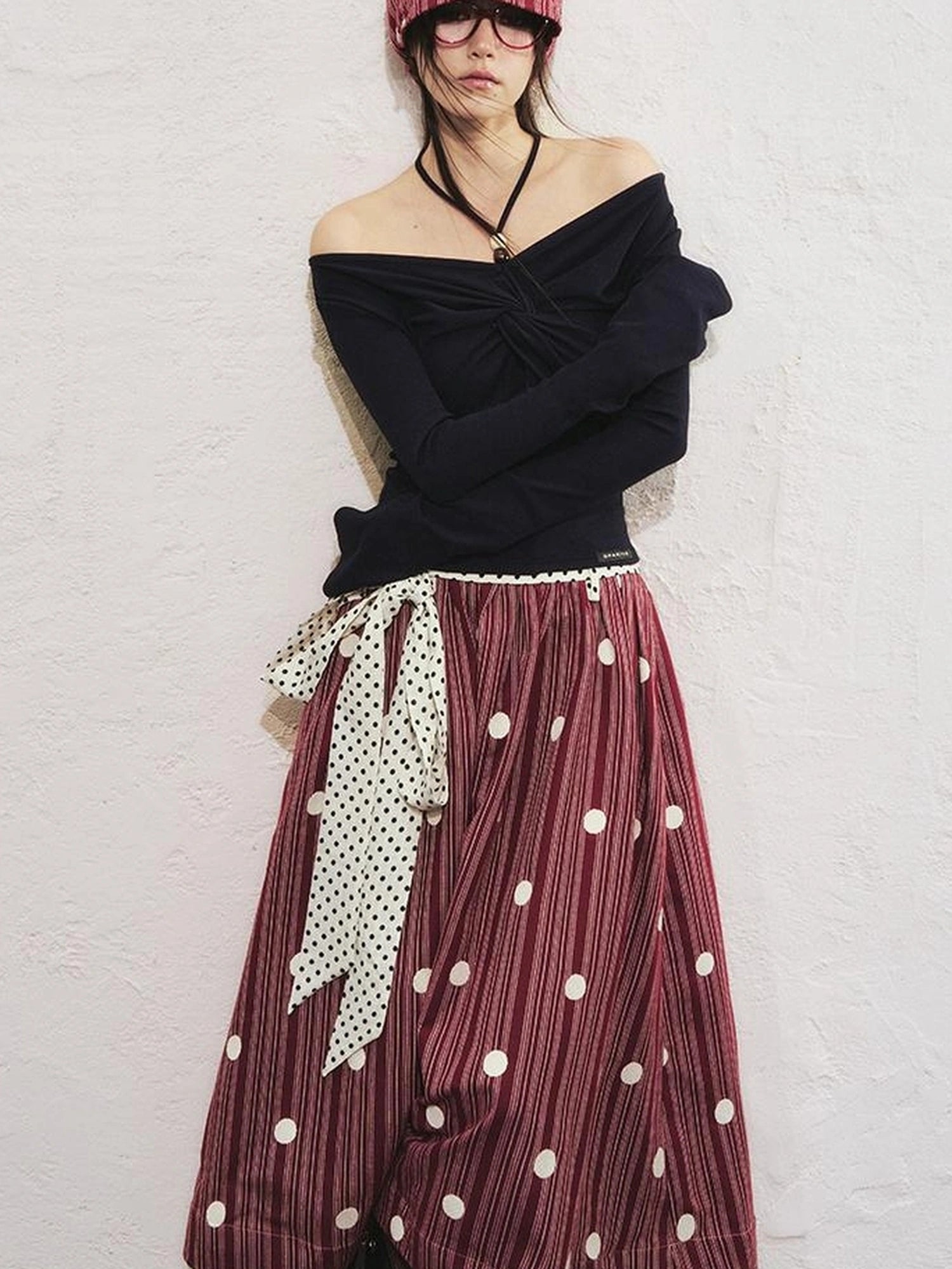 OfAkiva Sunset Love Knot Shoulder Beaded T-shirt