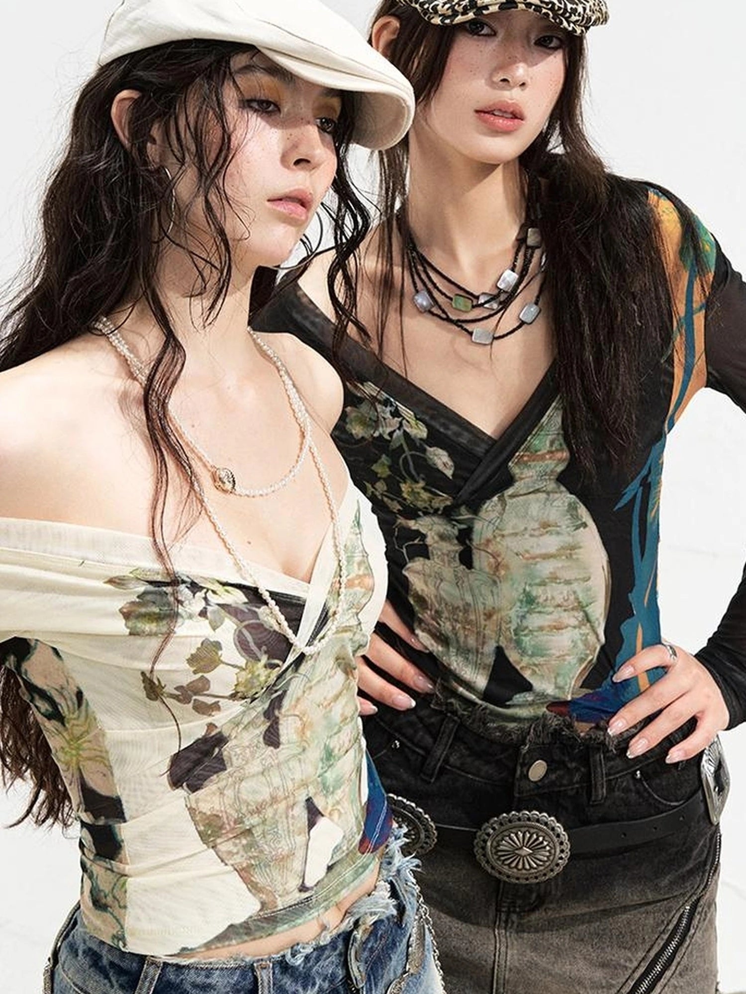 OfAkiva Turandot V-neck Floral Split Tee