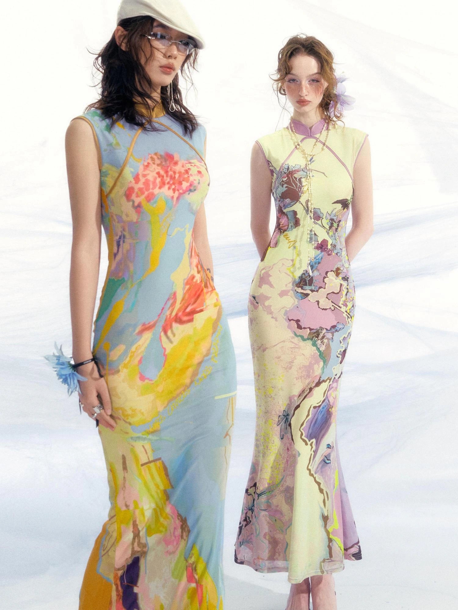 OfAkiva V-Neck T-Shirt Long-Sleeve Maxi Dress