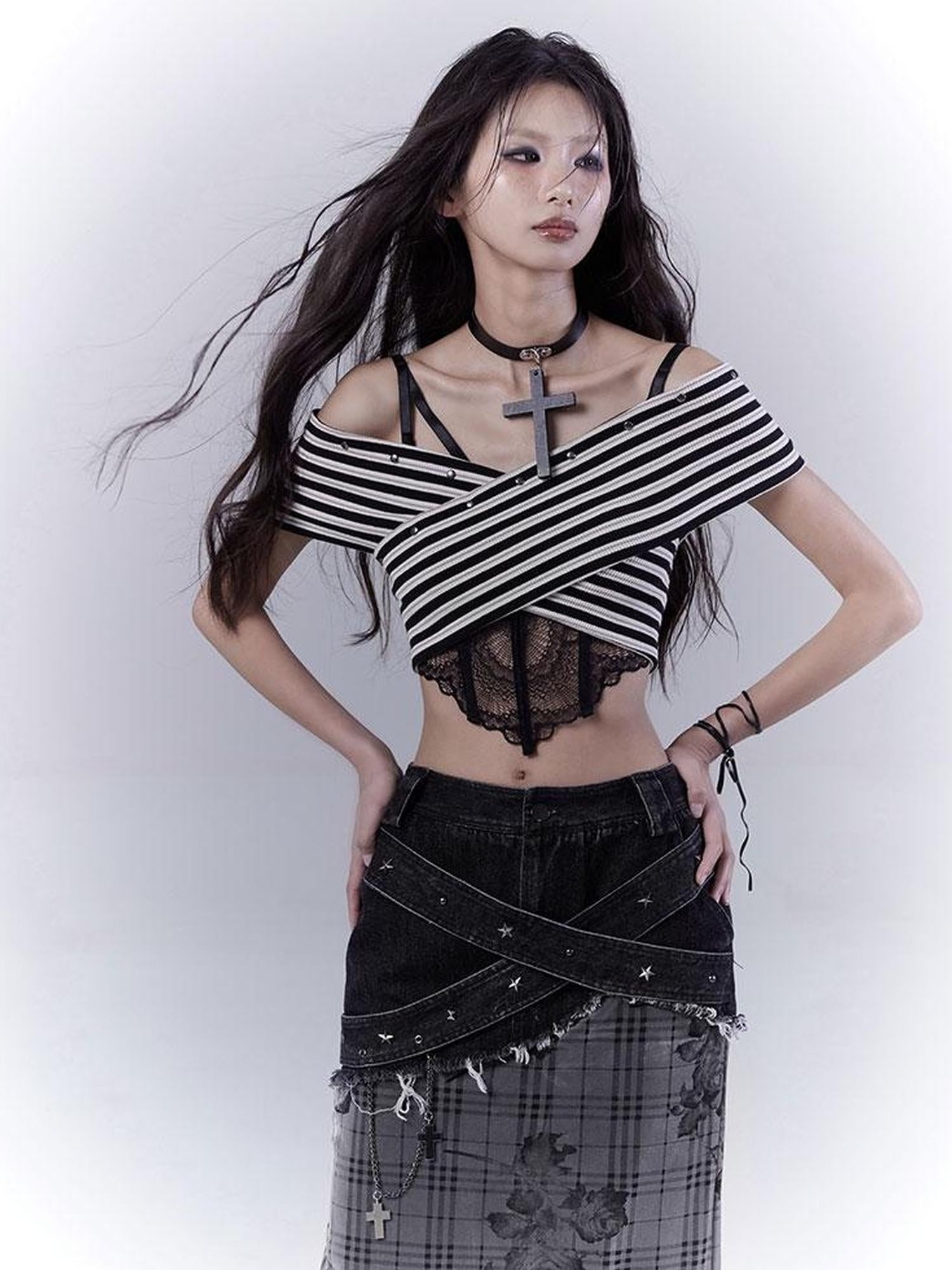 WSW WUSHENWU One Shoulder Grid Bandage Stripe Top