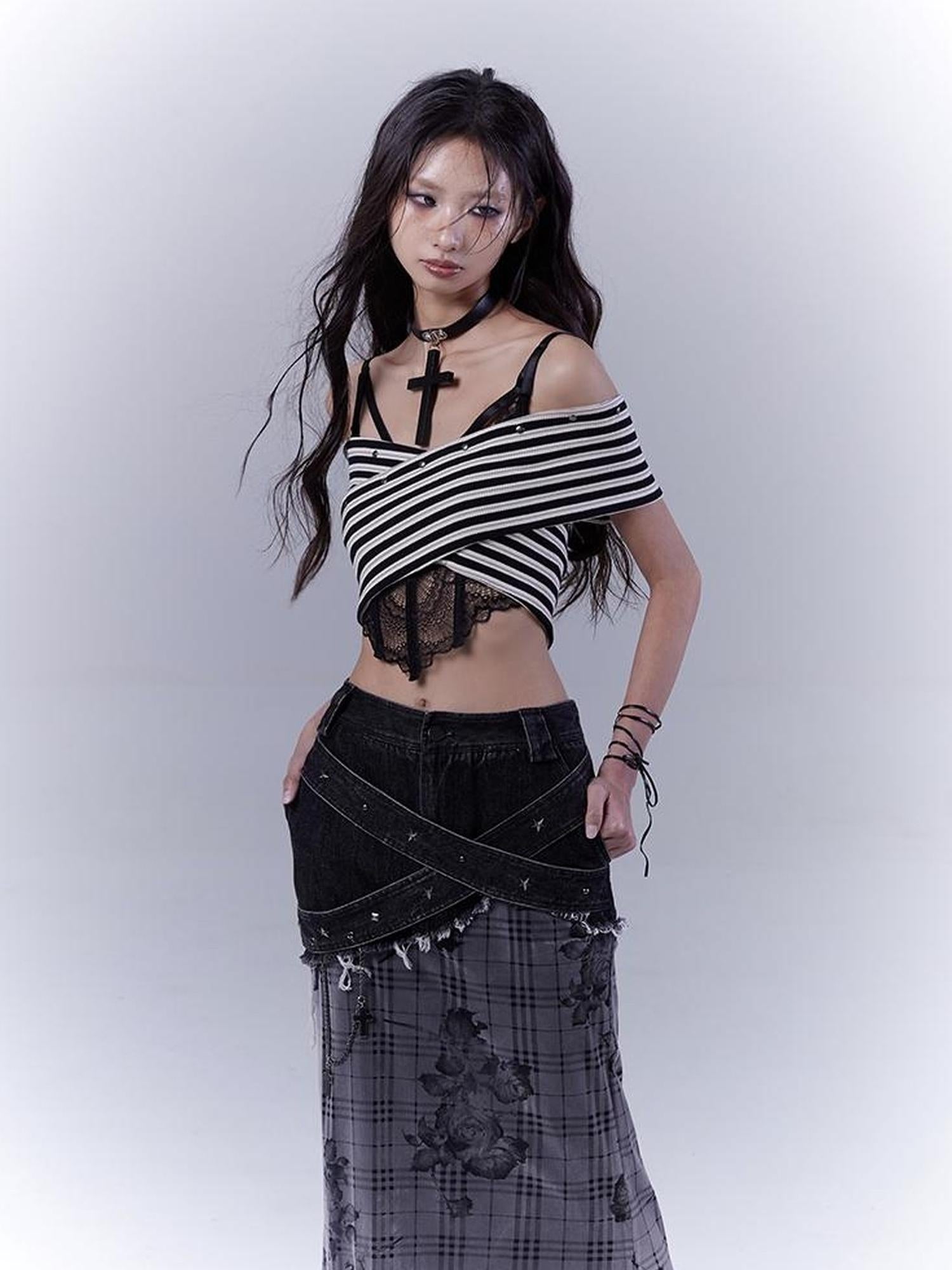 WSW WUSHENWU One Shoulder Grid Bandage Stripe Top