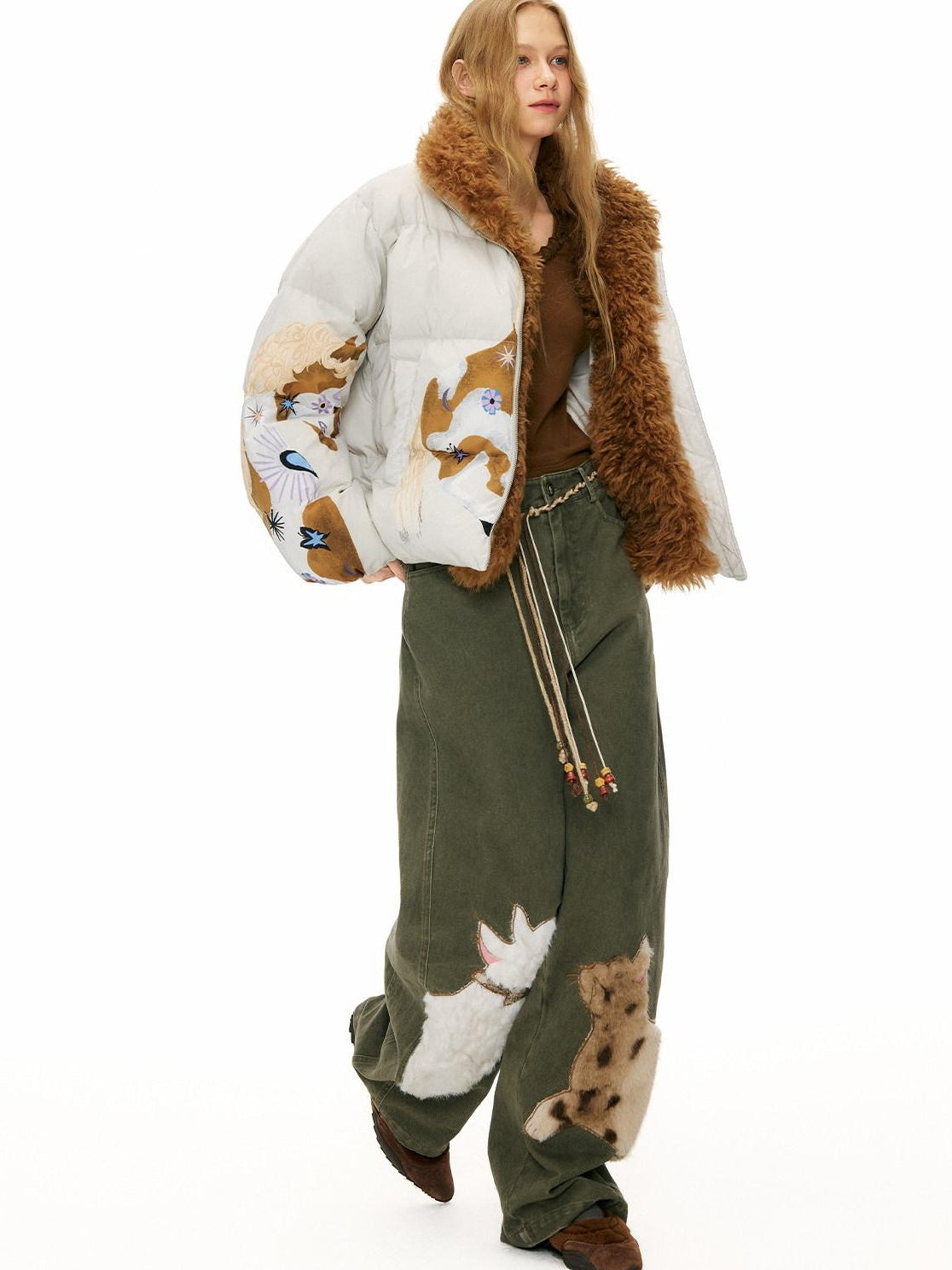 OuttheBlue 90% Duck Down Warm Printed Casual Collared Women Beige Zipper Down Jackets