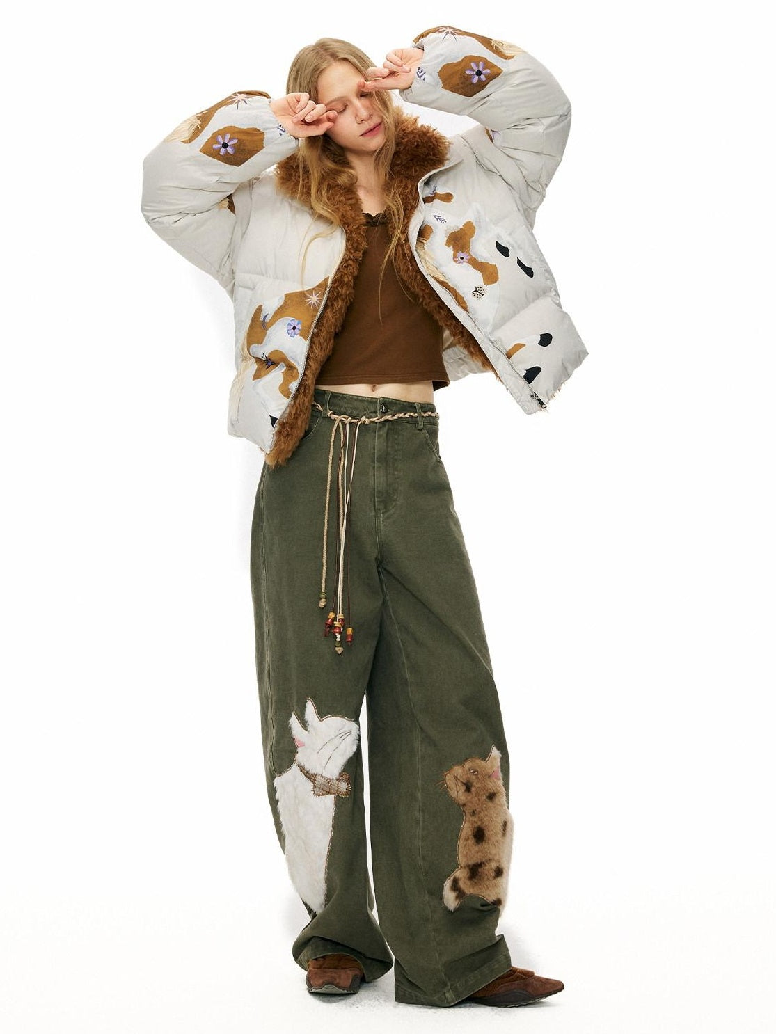 OuttheBlue 90% Duck Down Warm Printed Casual Collared Women Beige Zipper Down Jackets