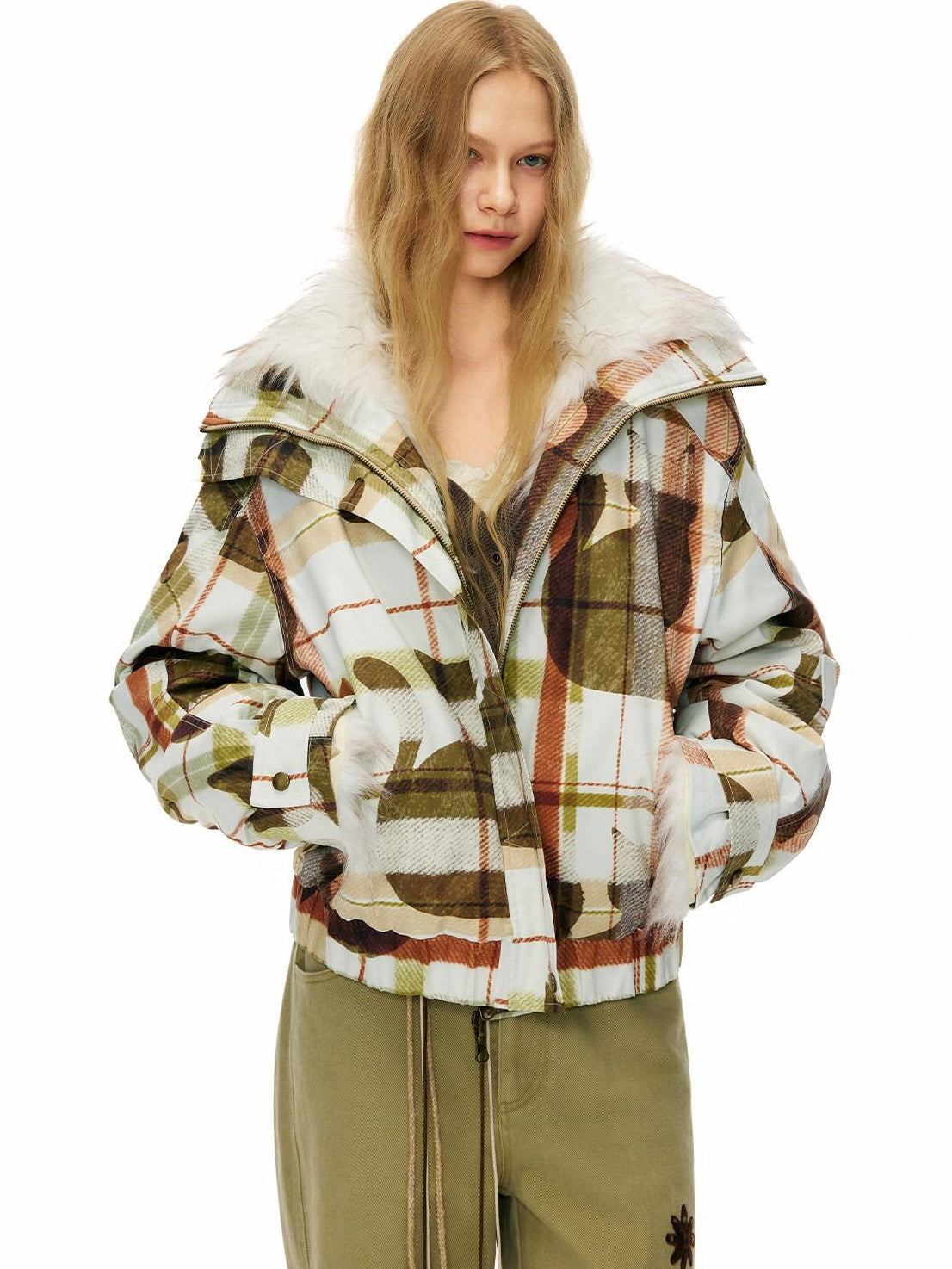 OuttheBlue 90% White Duck Down Warm Casual Print Stand Collar Low Waist Women Down Jackets