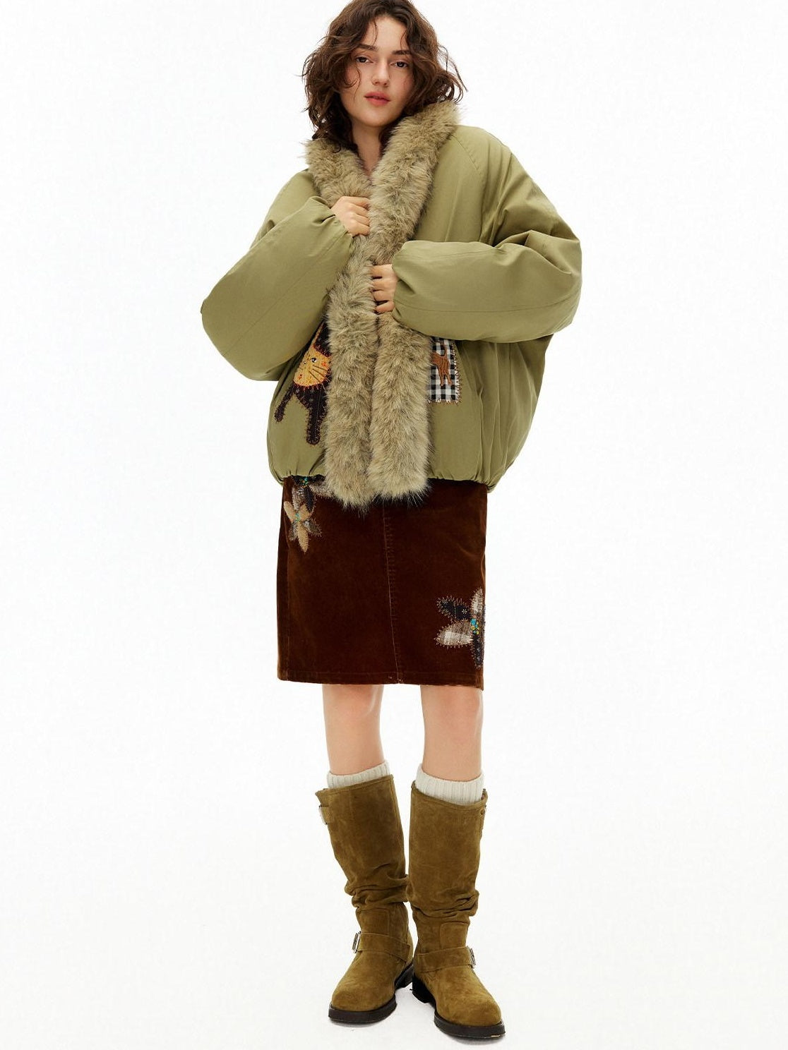 OuttheBlue 90% White Duck Down Warm Short High Waist Floral Embroidery Women Down Jackets