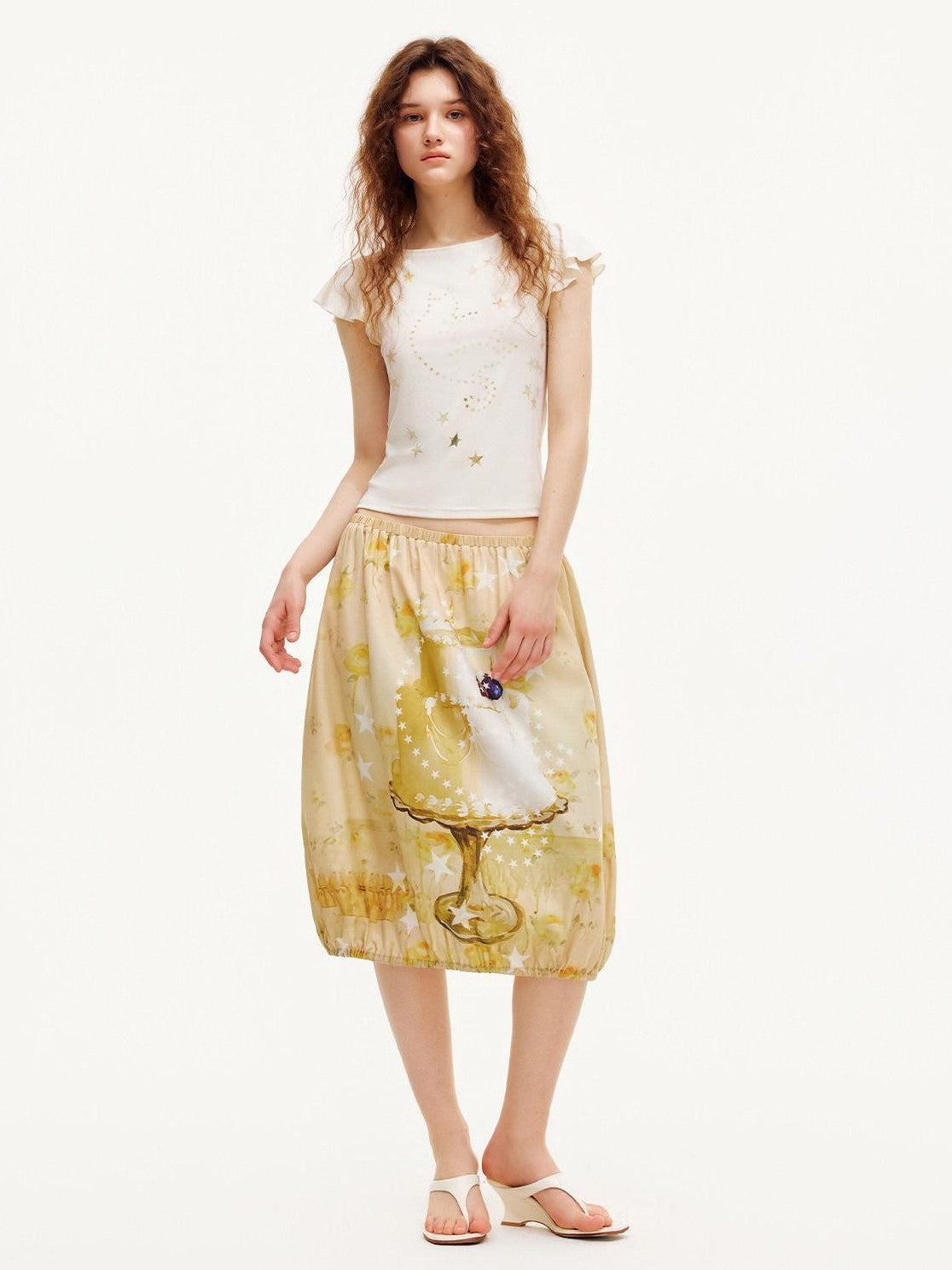 OuttheBlue Beige Star Cat Print Ruffle Sleeve Slim Waist Women&