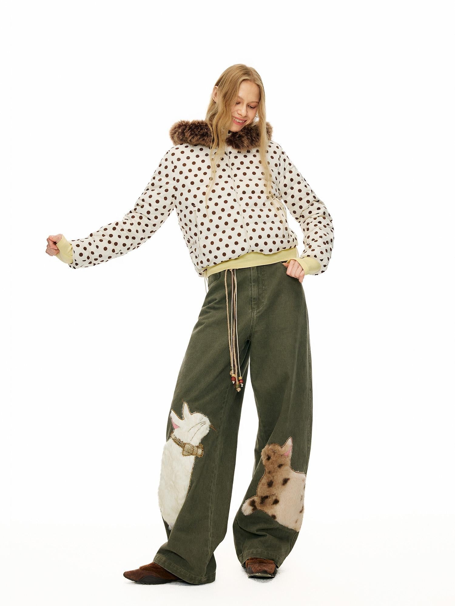 OuttheBlue Cotton Animal Print Applique Casual Curved Leg Natural Waist Green Women Pants