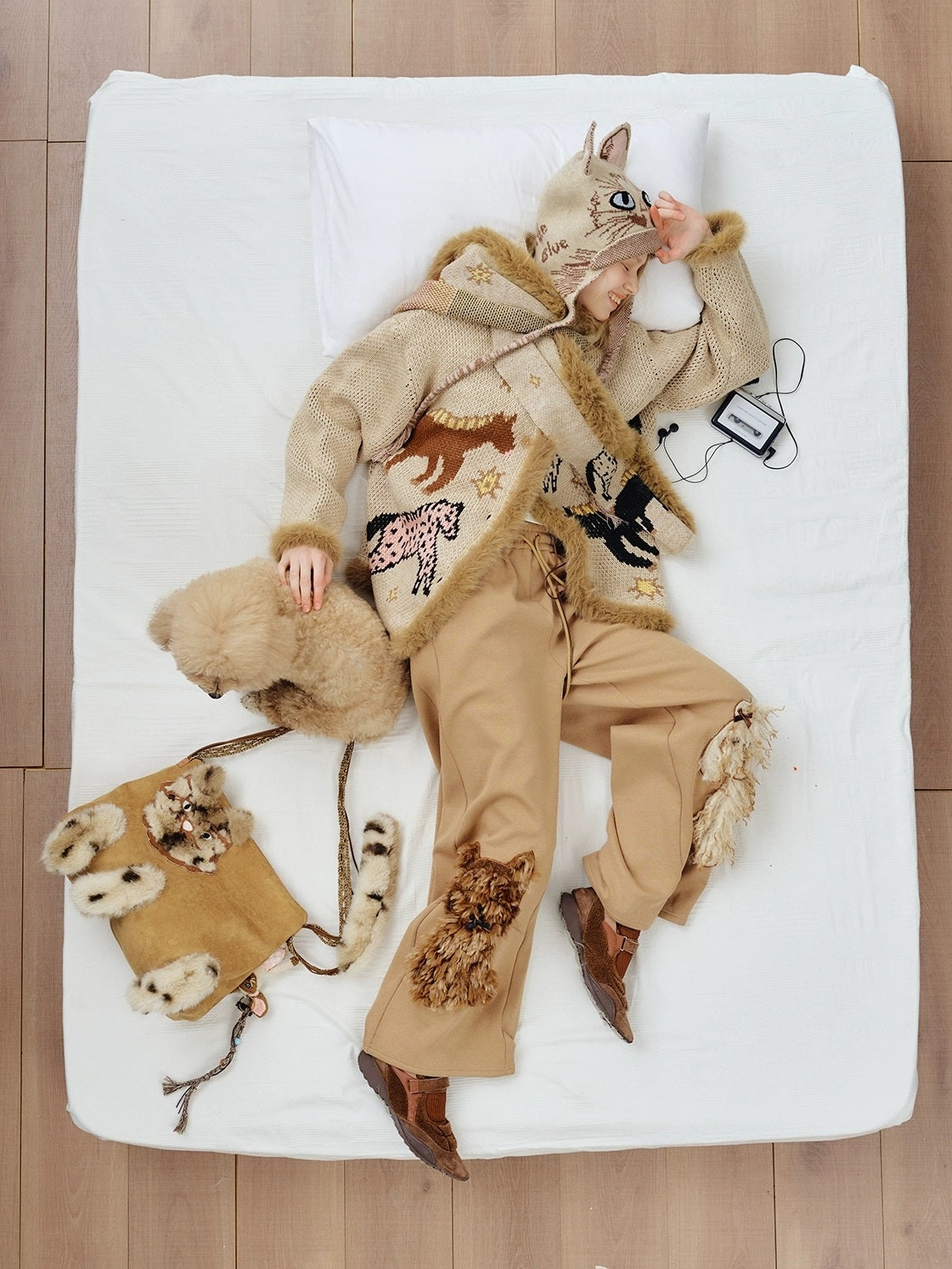 OuttheBlue Cozy Acrylic Wool Blend Korean Rectangular Unisex Animal Print Scarf