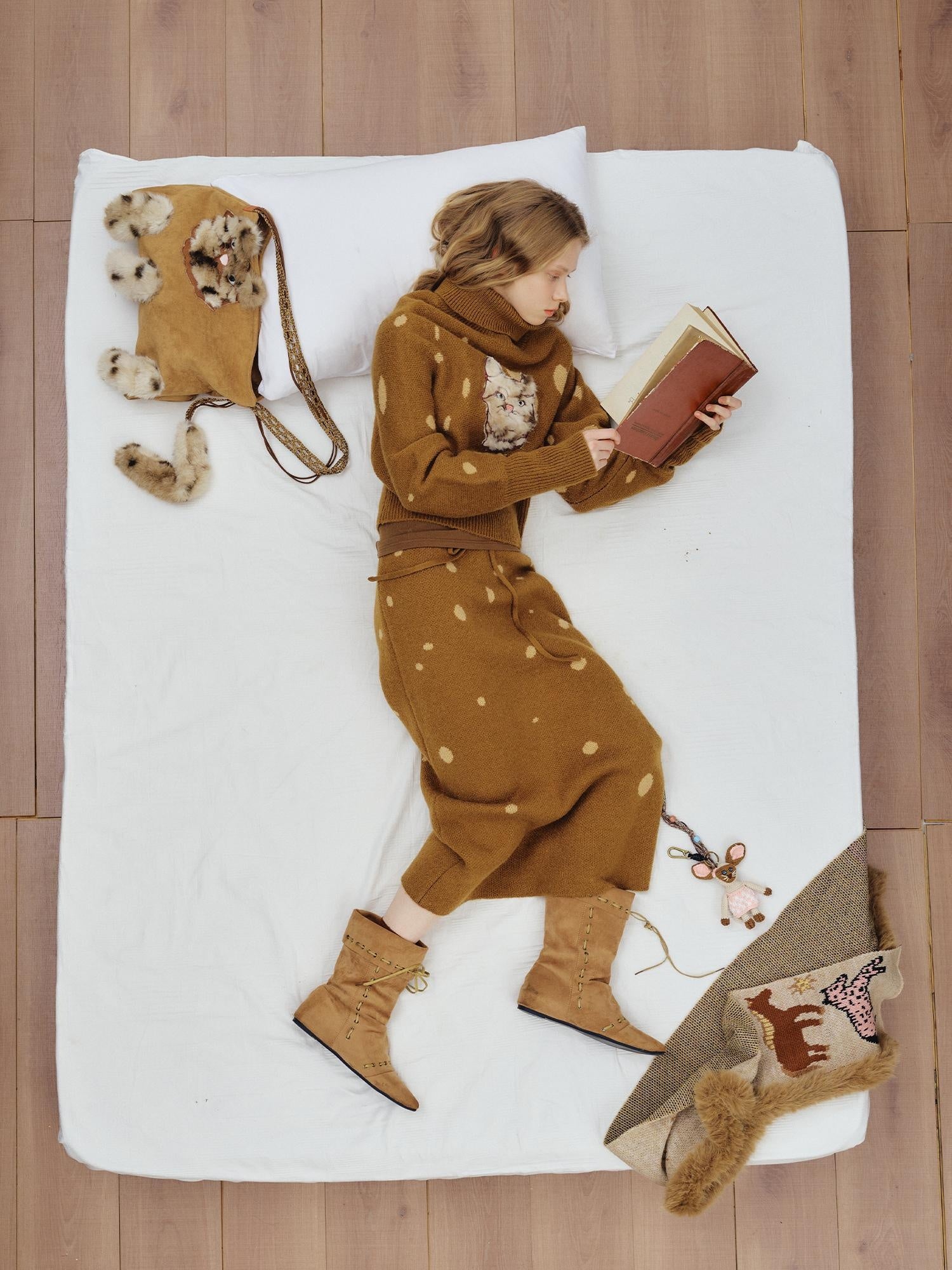 OuttheBlue Cozy High Neck Waist Cinch Casual Travel Printed Animal Two Piece Women Sweater