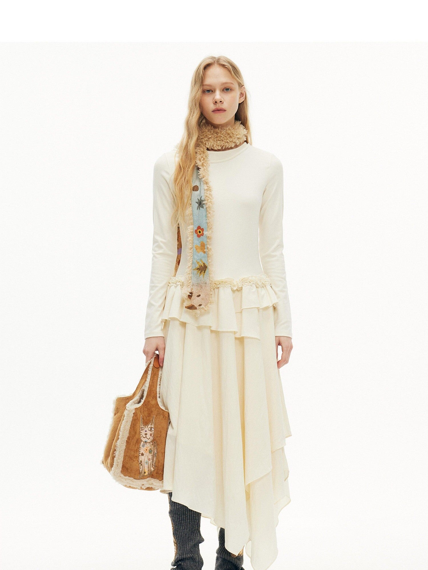 OuttheBlue Cream Intricate Lace Asymmetric Slimming Fleece Women&