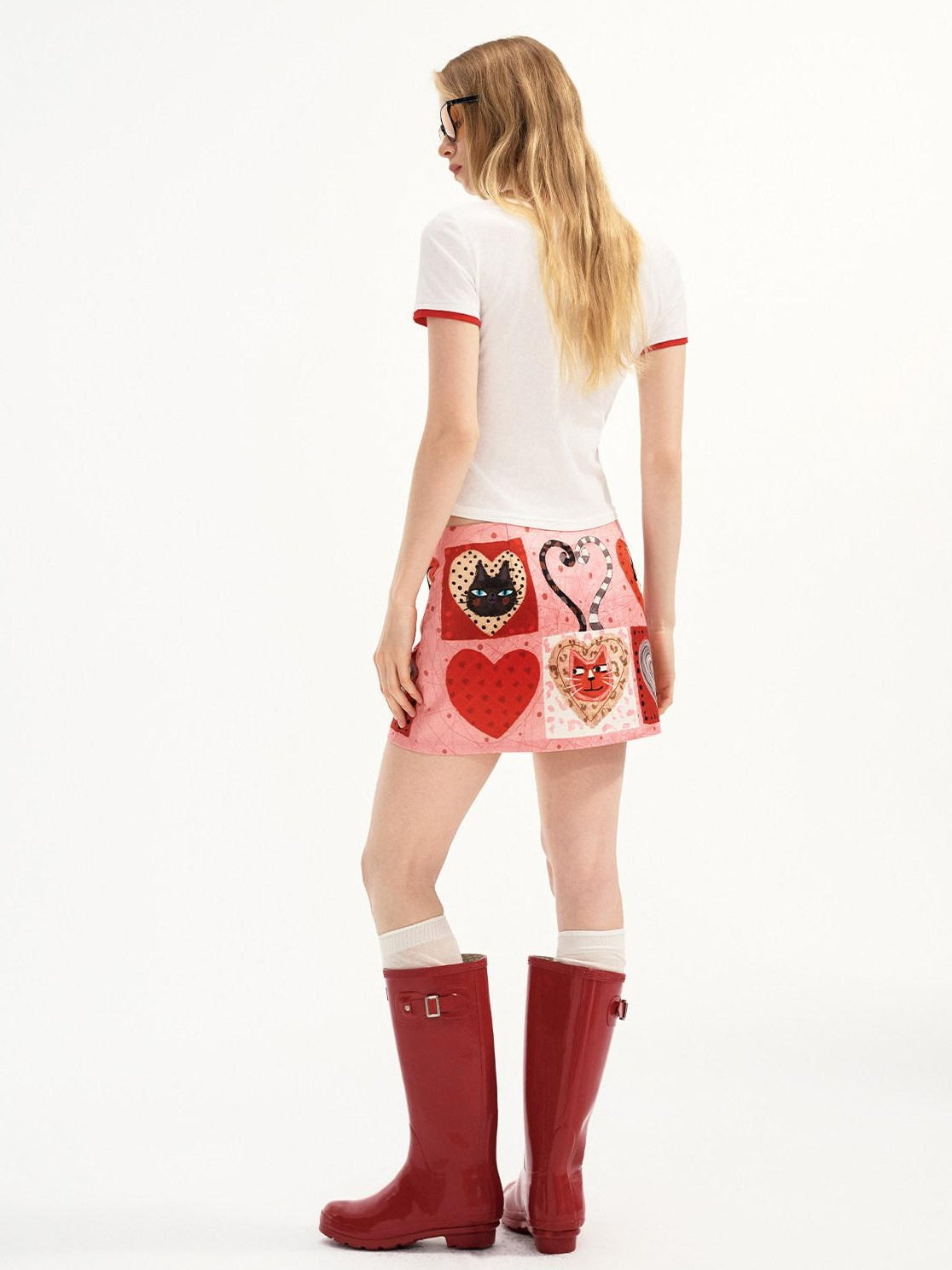 OuttheBlue Flattering Mid Waist Animal Print Sweet H Shaped Straight Women Mini Skirts