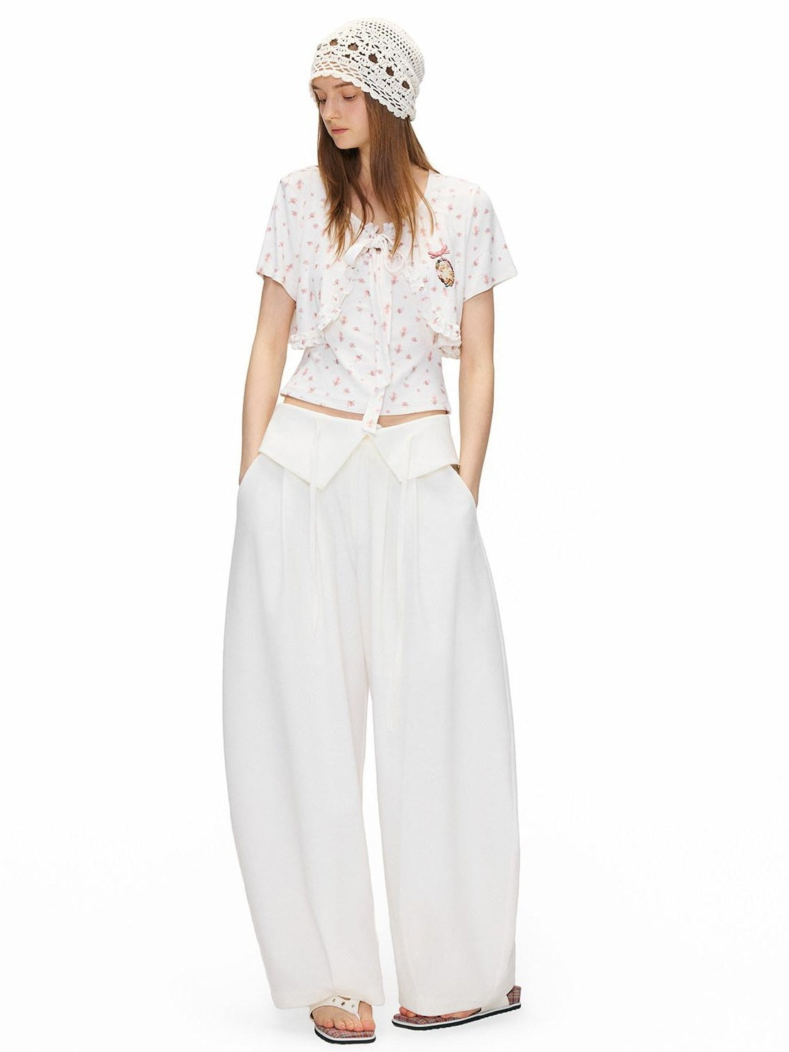 OuttheBlue Floral Ruffle V-neck Tie Front Fitted High Stretch White Viscose Camisoles