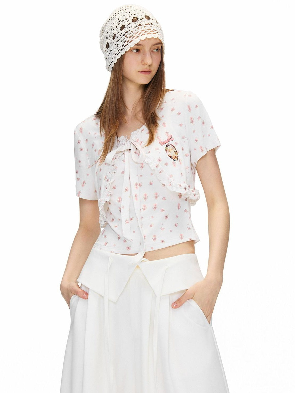 OuttheBlue Floral Ruffle V-neck Tie Front Fitted High Stretch White Viscose Camisoles
