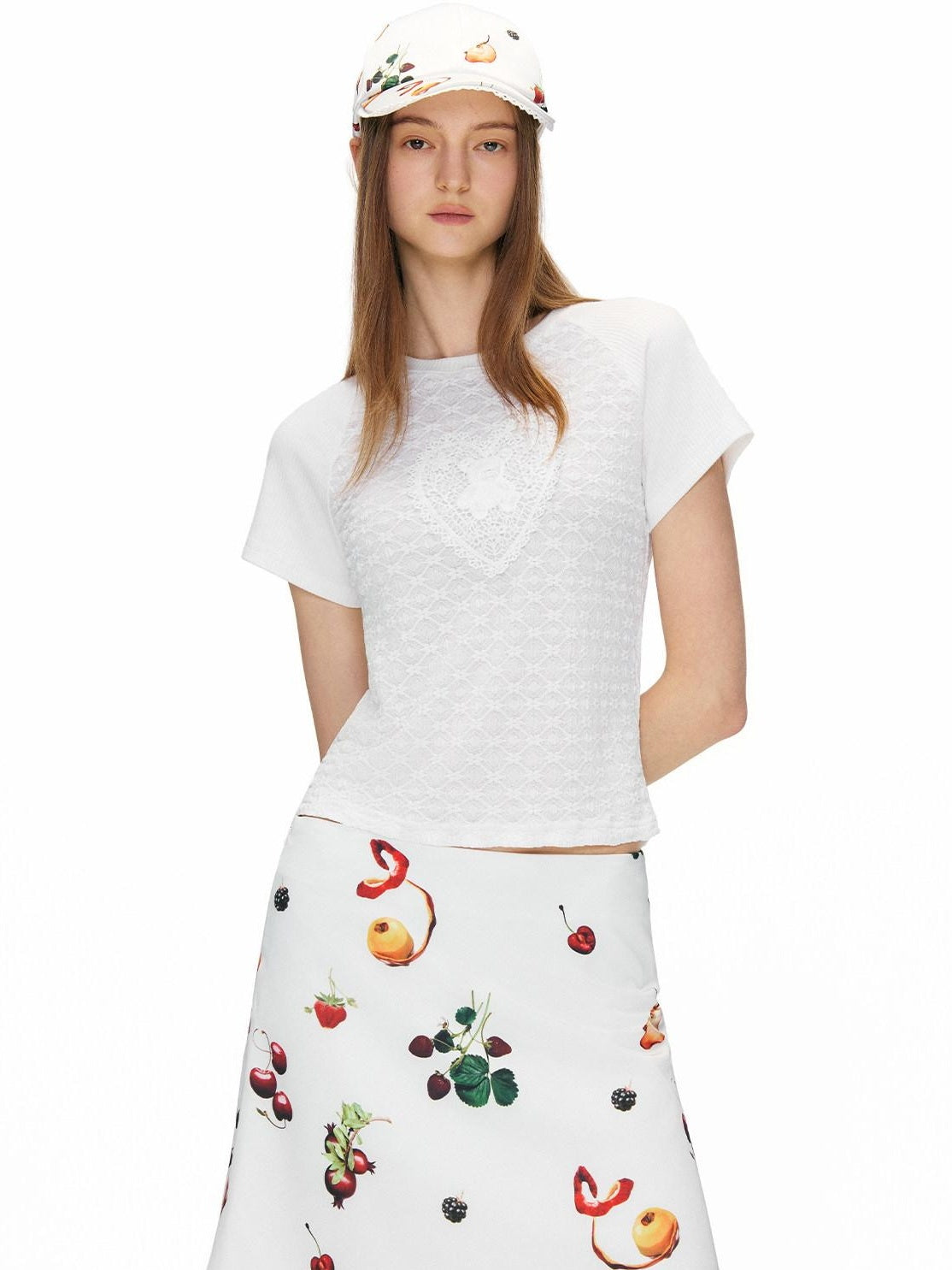 OuttheBlue Jacquard Heart Slim Fit Raglan Women Crew Neck Polyester Short Sleeve T-Shirts