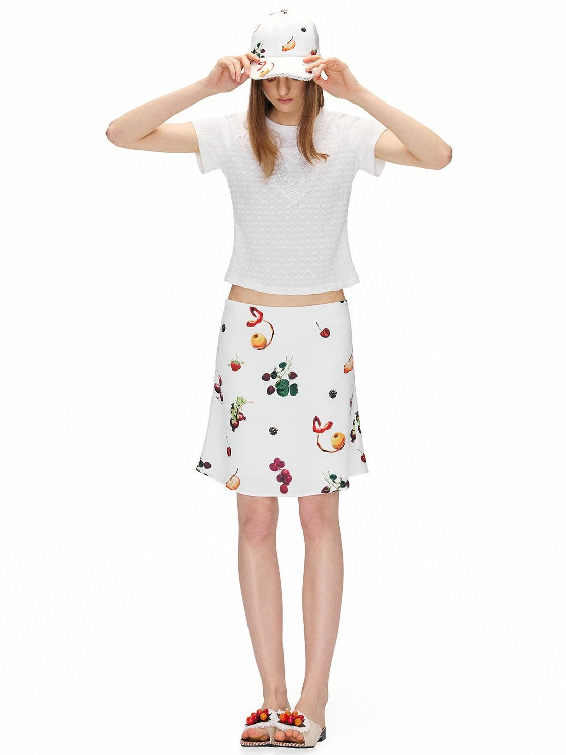 OuttheBlue Jacquard Heart Slim Fit Raglan Women Crew Neck Polyester Short Sleeve T-Shirts