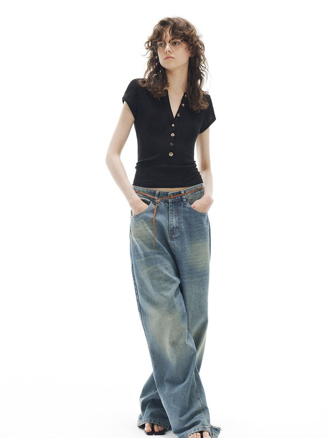 OuttheBlue Regenerated Cellulose Stretch V-neck Cropped Casual Black Short Sleeve T-Shirts
