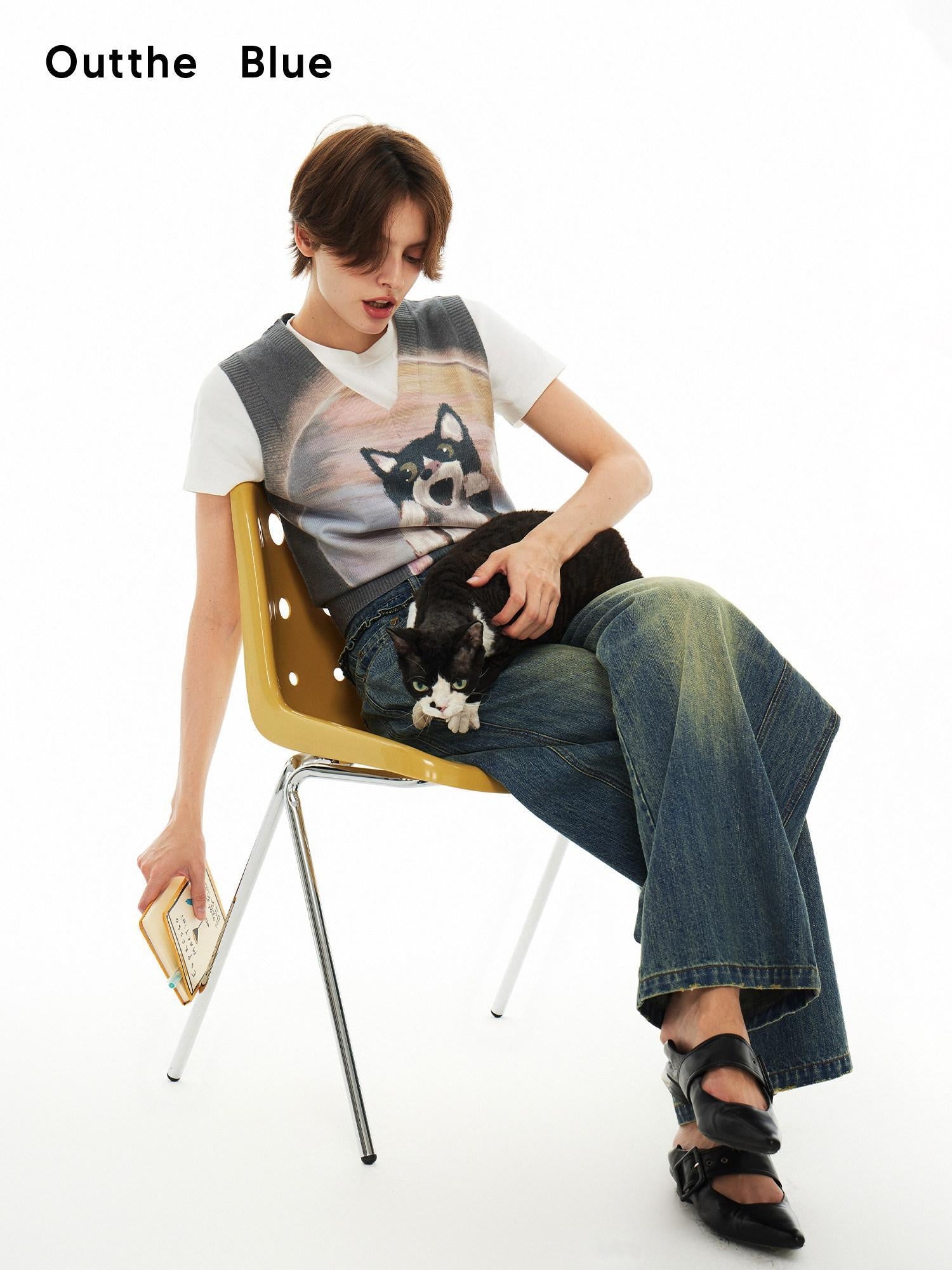 OuttheBlue Soft Acrylic Blend Office Cropped V-neck Sleeveless Animal Print Tank Tops