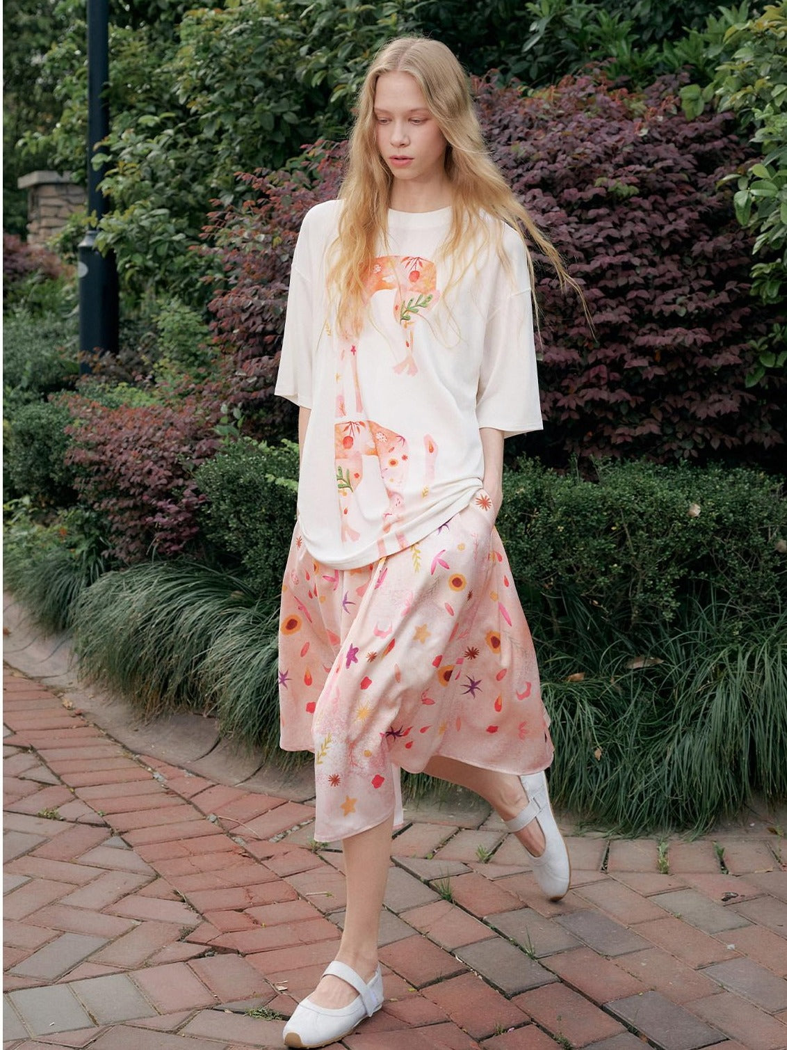 OuttheBlue Soft Tencel Round Neck Two Piece White Tee Pink Orange Skirt Top & Skirt Sets