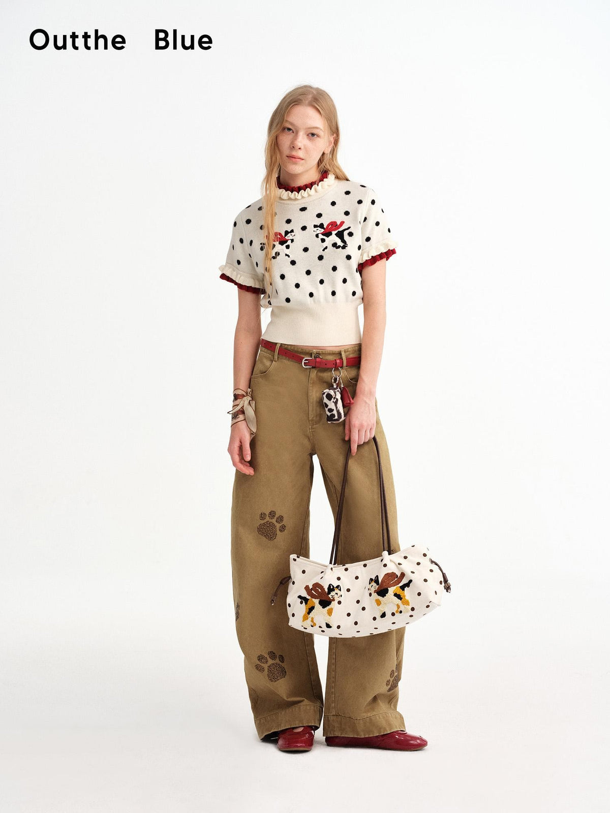 OuttheBlue Square Cat Embroidered Suede Baguette Women&