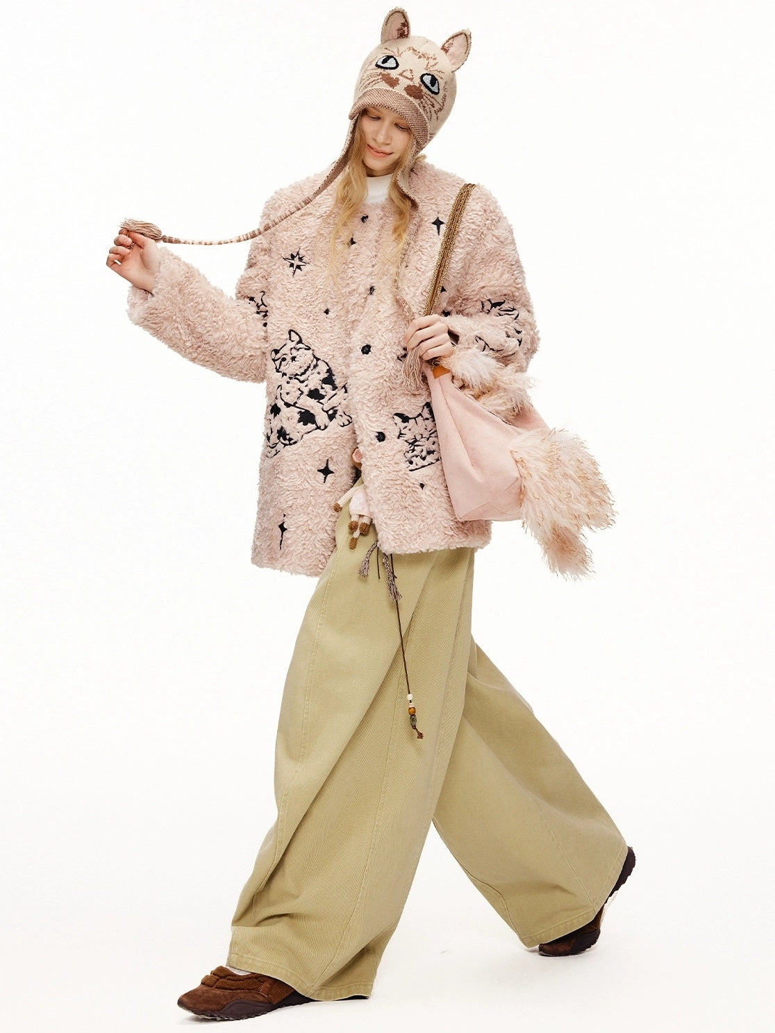 OuttheBlue Thick Cotton Padded Embroidered Sweet Loose Fit Round Neck Dirty Pink Jacket