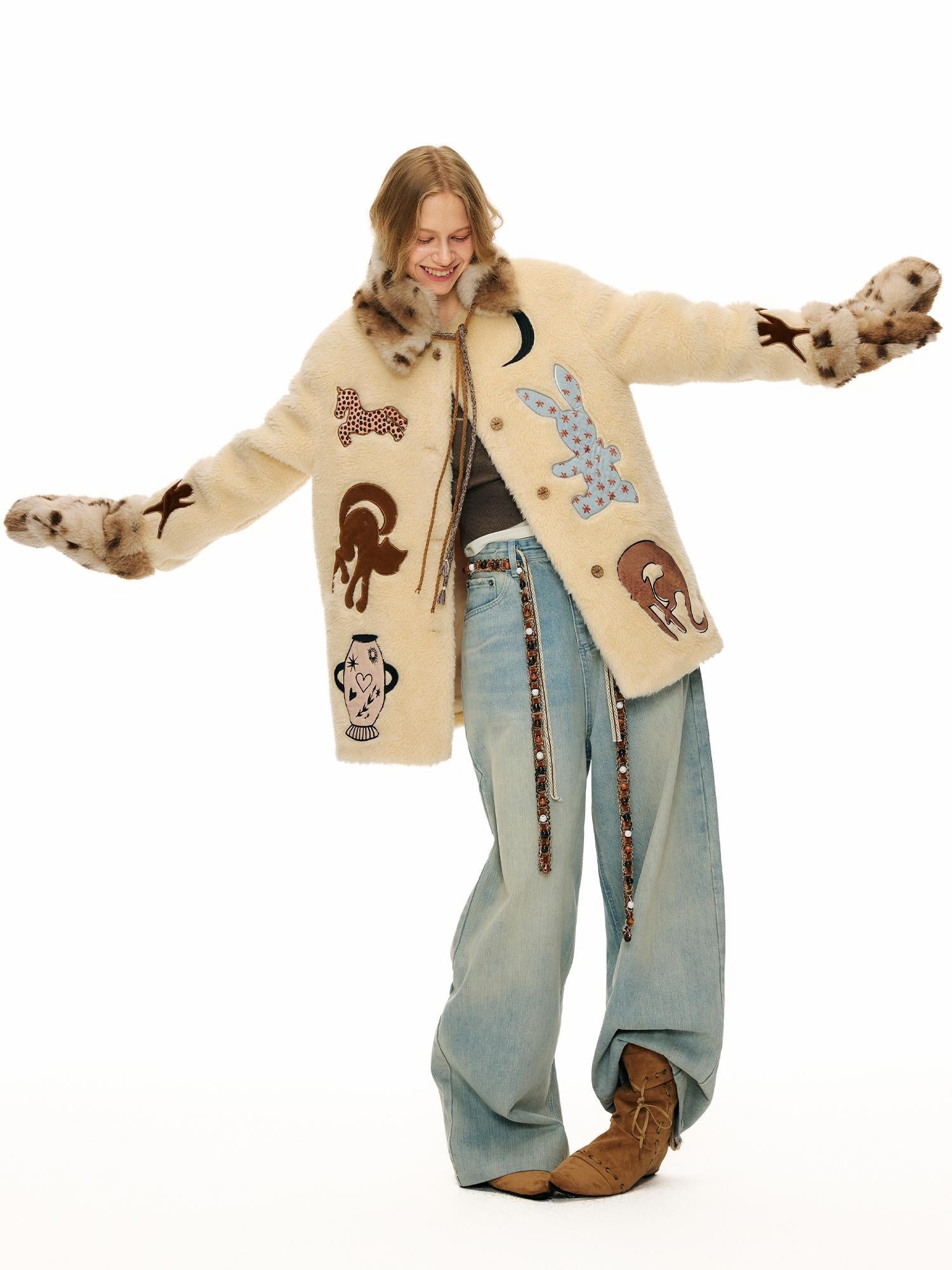 OuttheBlue Warm Thick Loose Fit Casual Buttoned Round Neck Animal Print Beige Women Jacket