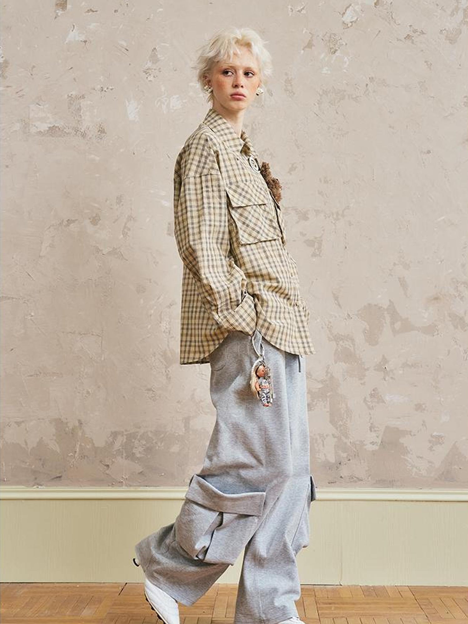 DIDDI MODA Oversized Checkered Off Shoulder Shirt With Layered Pockets