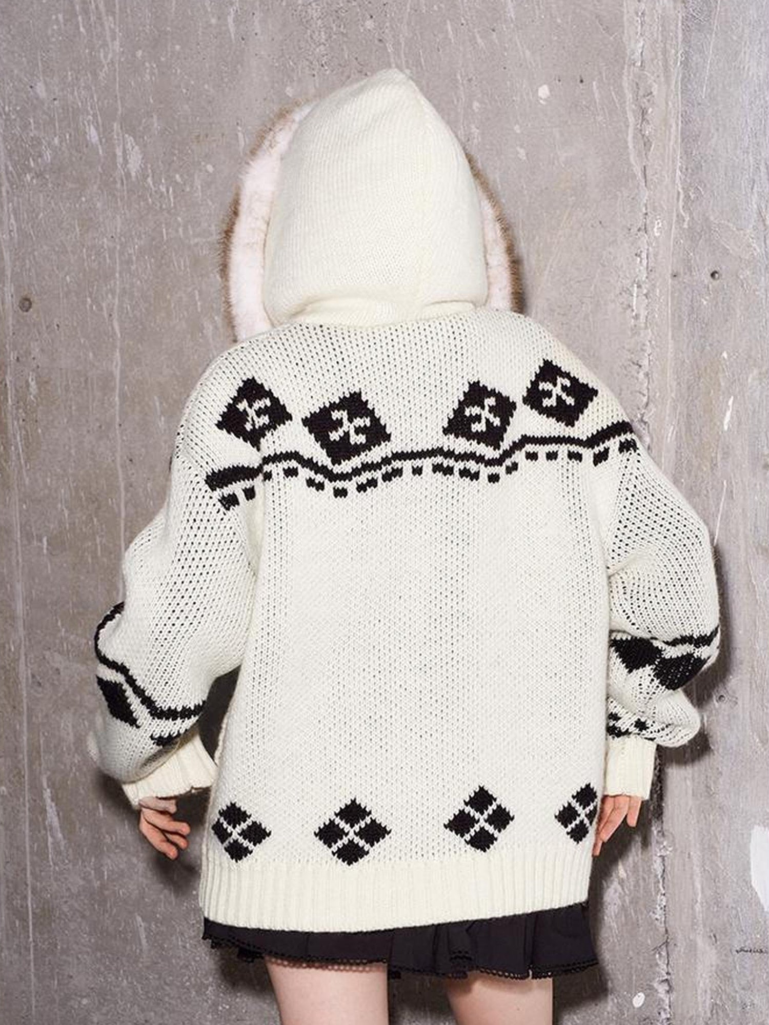 DIDDI MODA Penguin Fair Isle Hooded Cardigan With Detachable Fur Collar