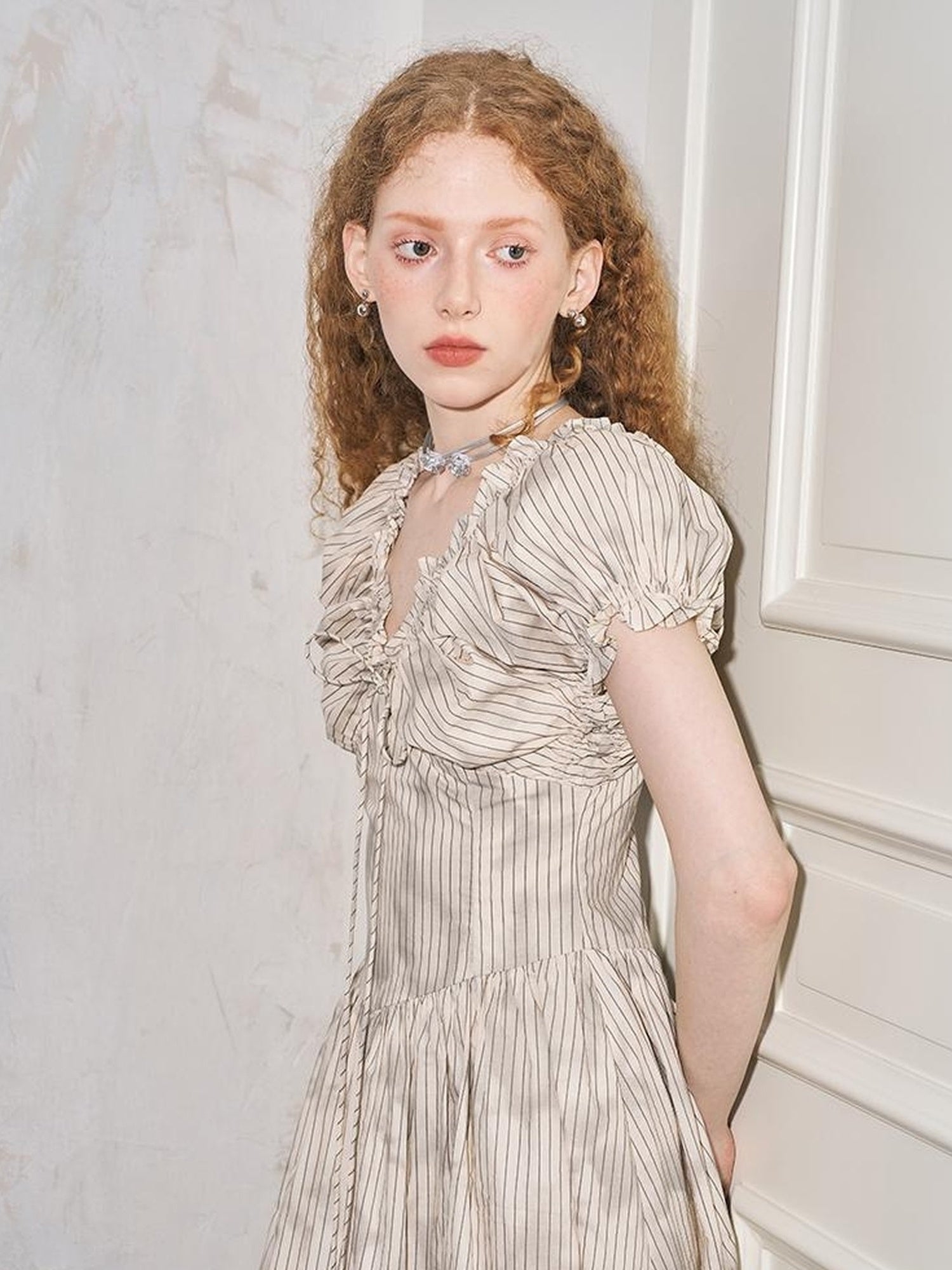 DIDDI MODA Playful V Neck Bubble Sleeve Floral Midi Dress