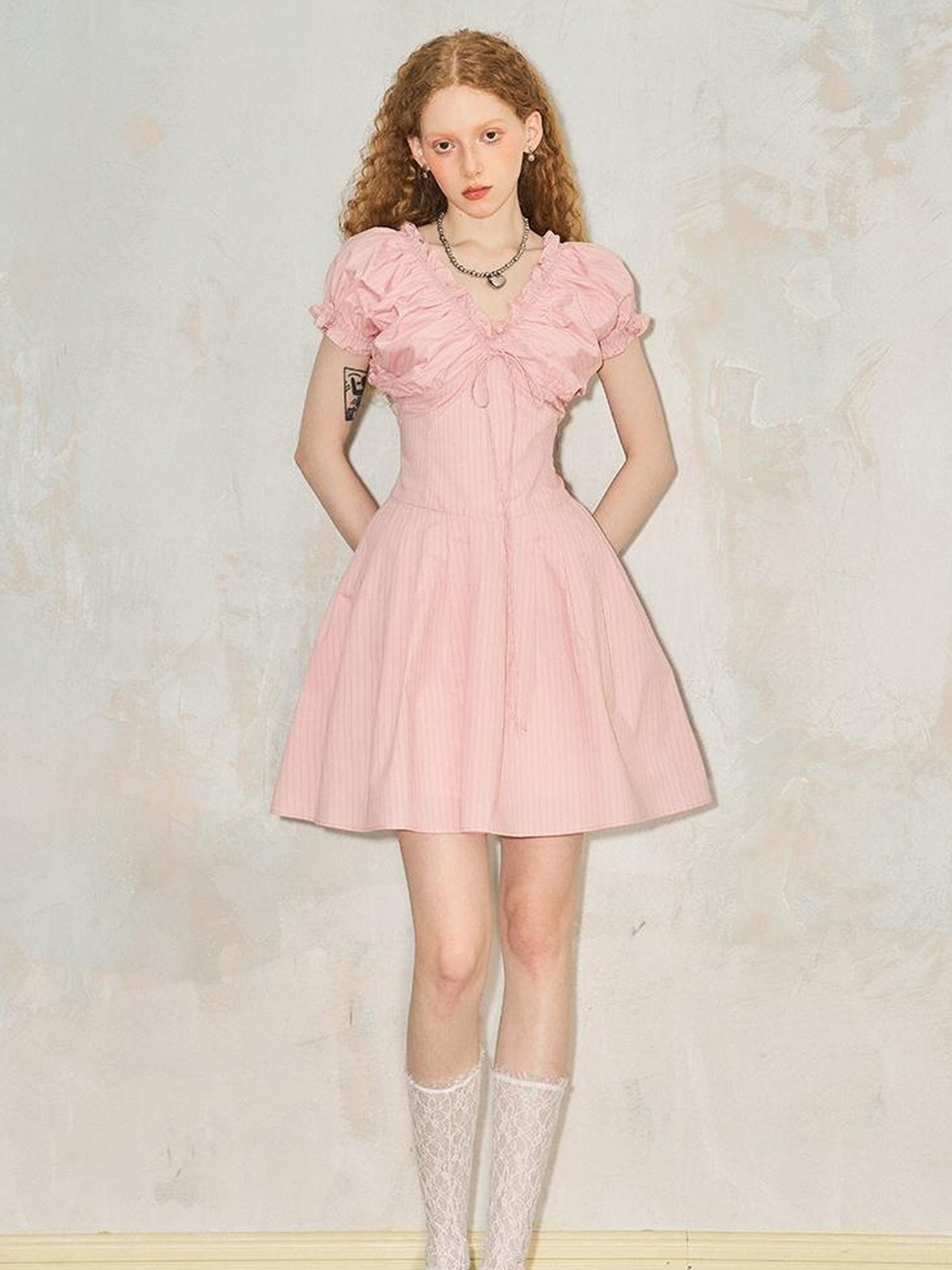 DIDDI MODA Playful V Neck Bubble Sleeve Floral Midi Dress