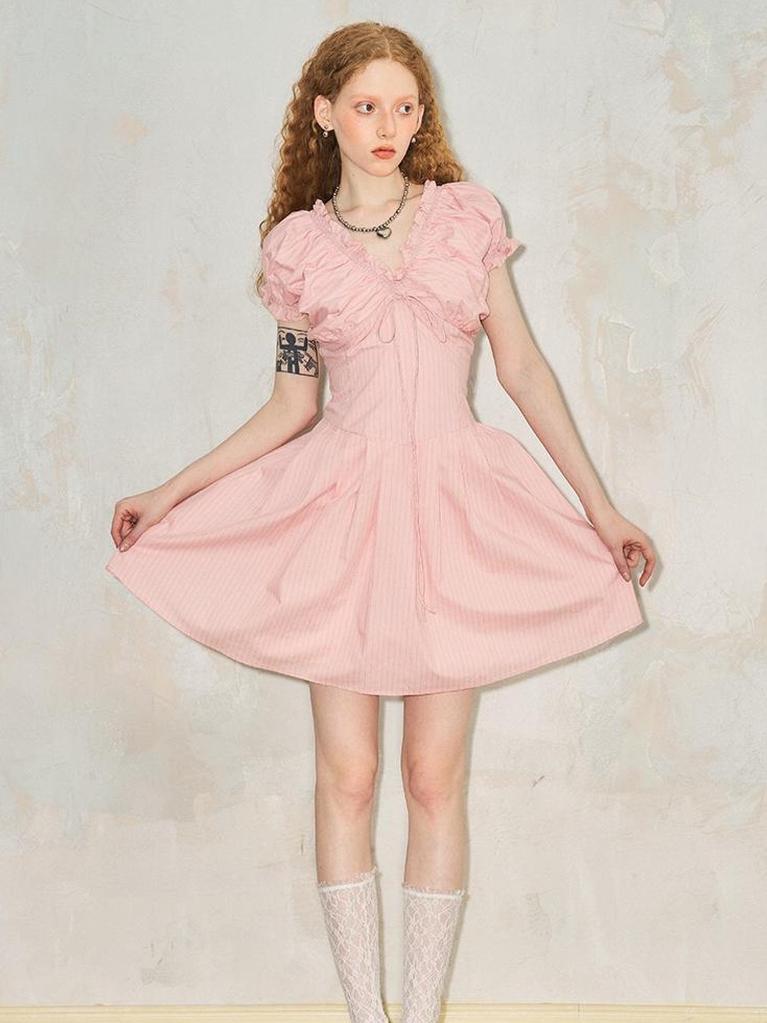 DIDDI MODA Playful V Neck Bubble Sleeve Floral Midi Dress