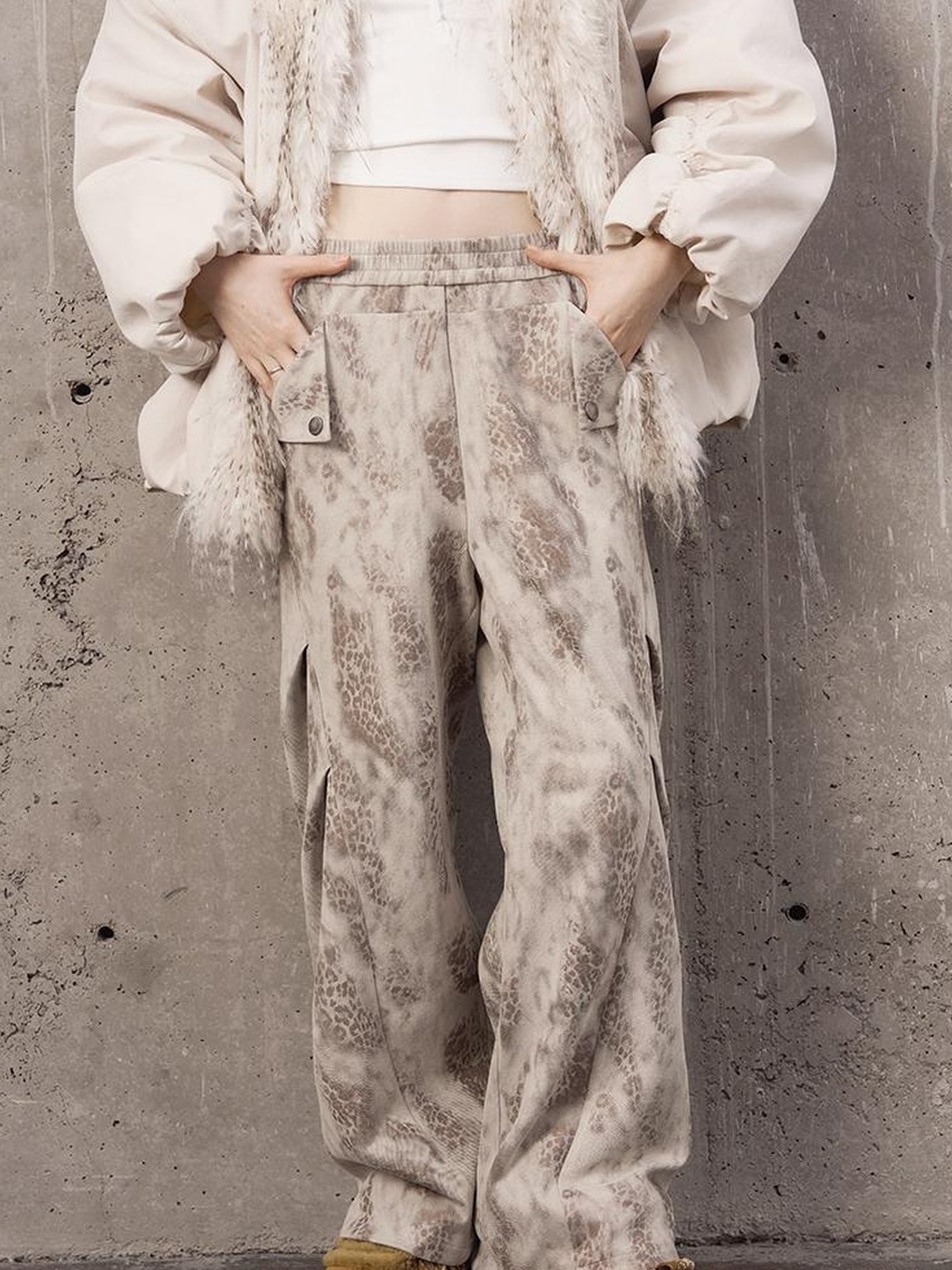 DIDDI MODA Pleated Patchwork Snake Print Relaxed Tapered Pants