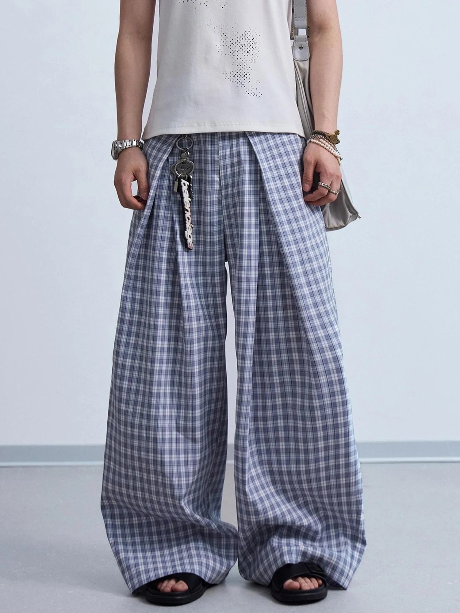 Pleated Plaid Wide Leg Pants Unisex Relaxed Fit Retro Trousers