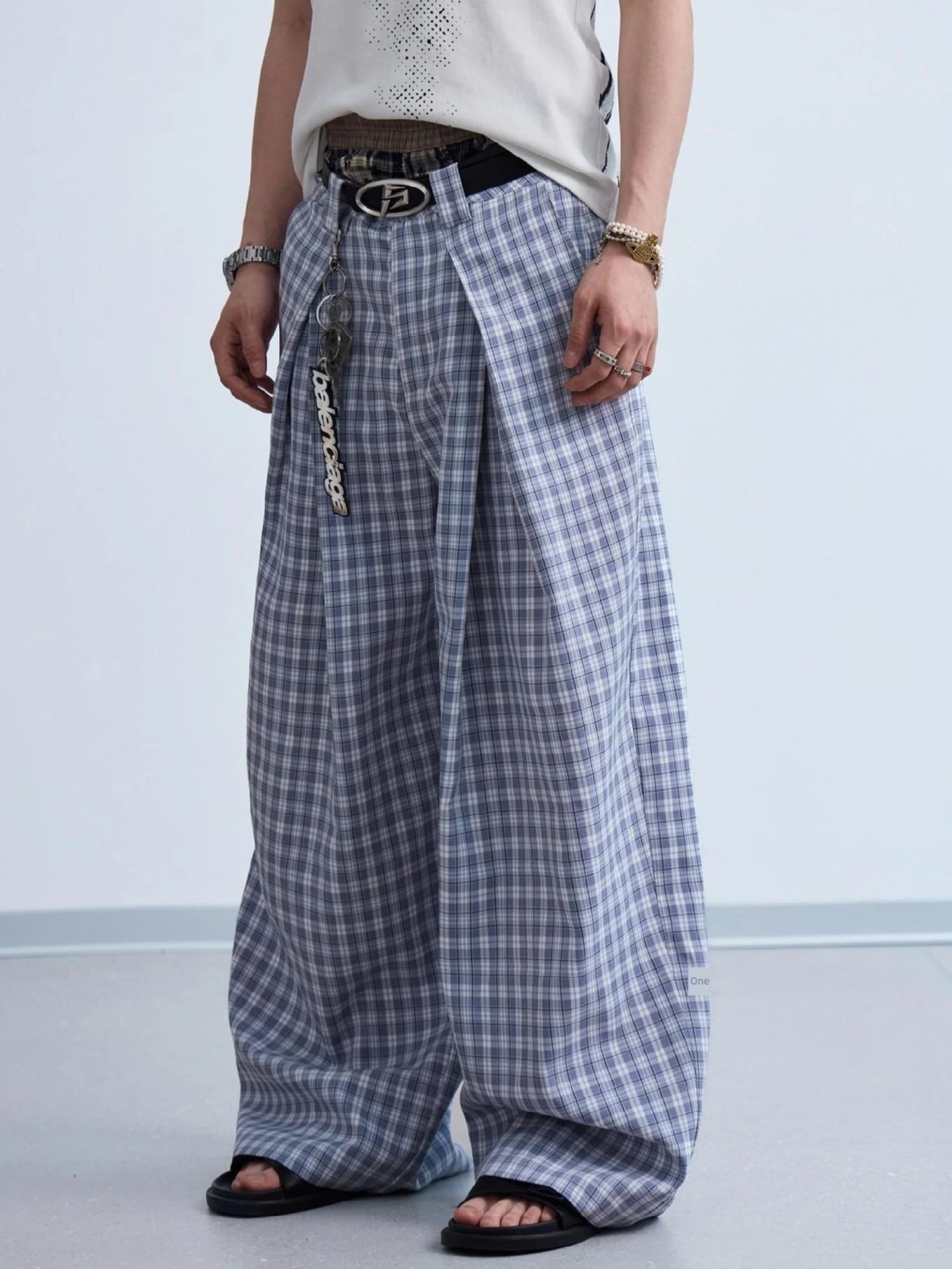 Pleated Plaid Wide Leg Pants Unisex Relaxed Fit Retro Trousers