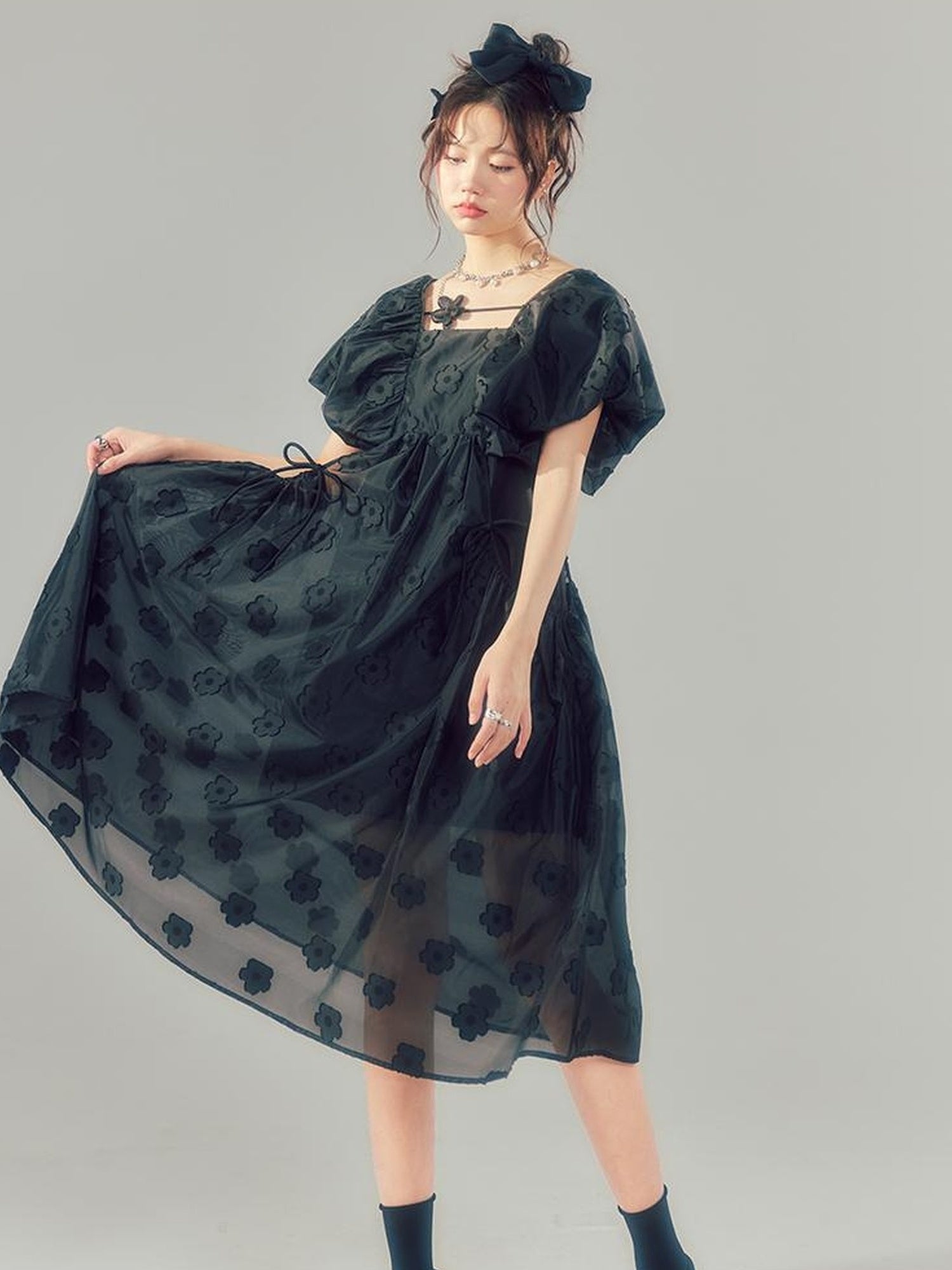 DIDDI MODA Puff Sleeve Smocked Jacquard Princess Maxi Dress