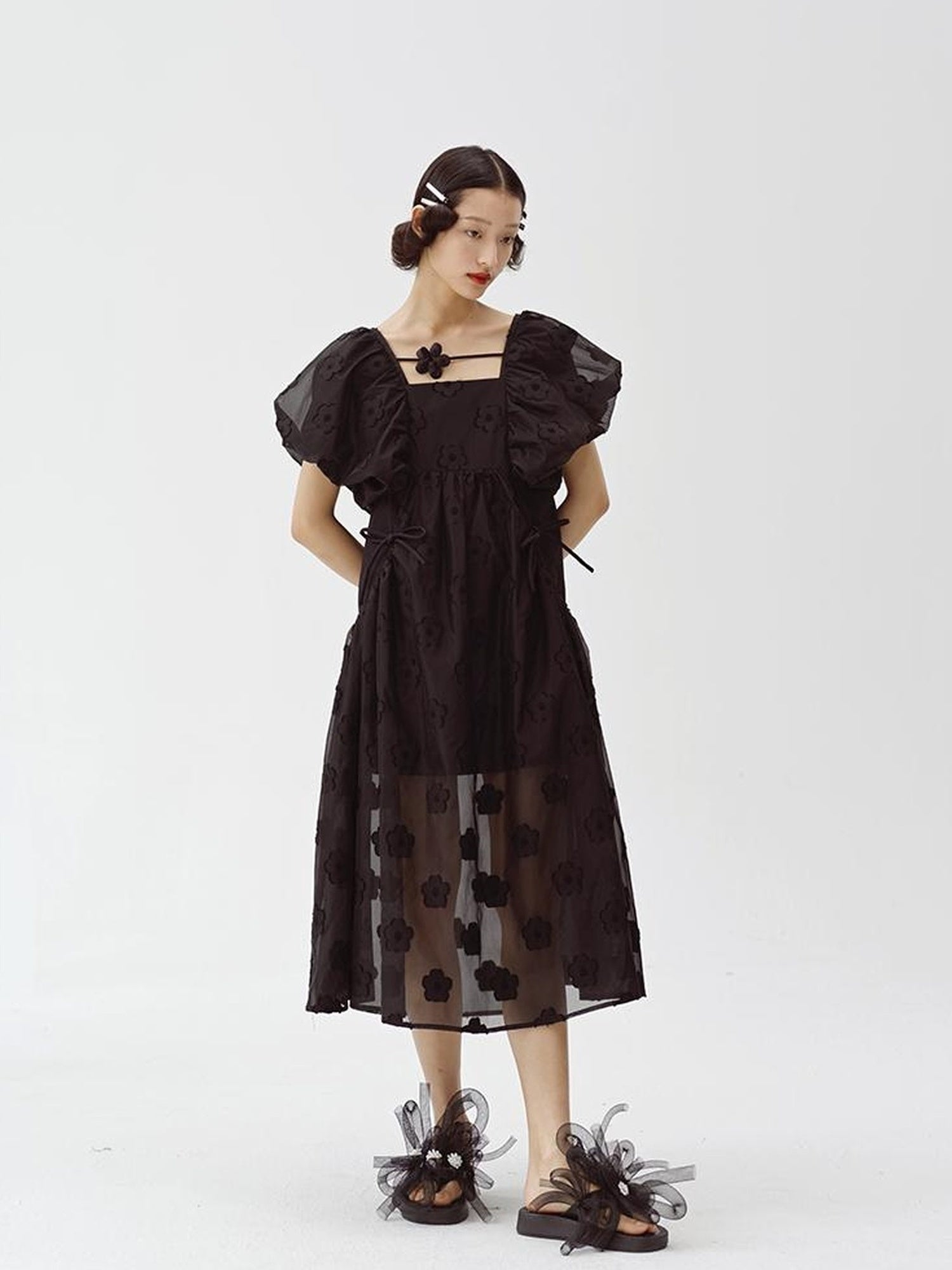 DIDDI MODA Puff Sleeve Smocked Jacquard Princess Maxi Dress