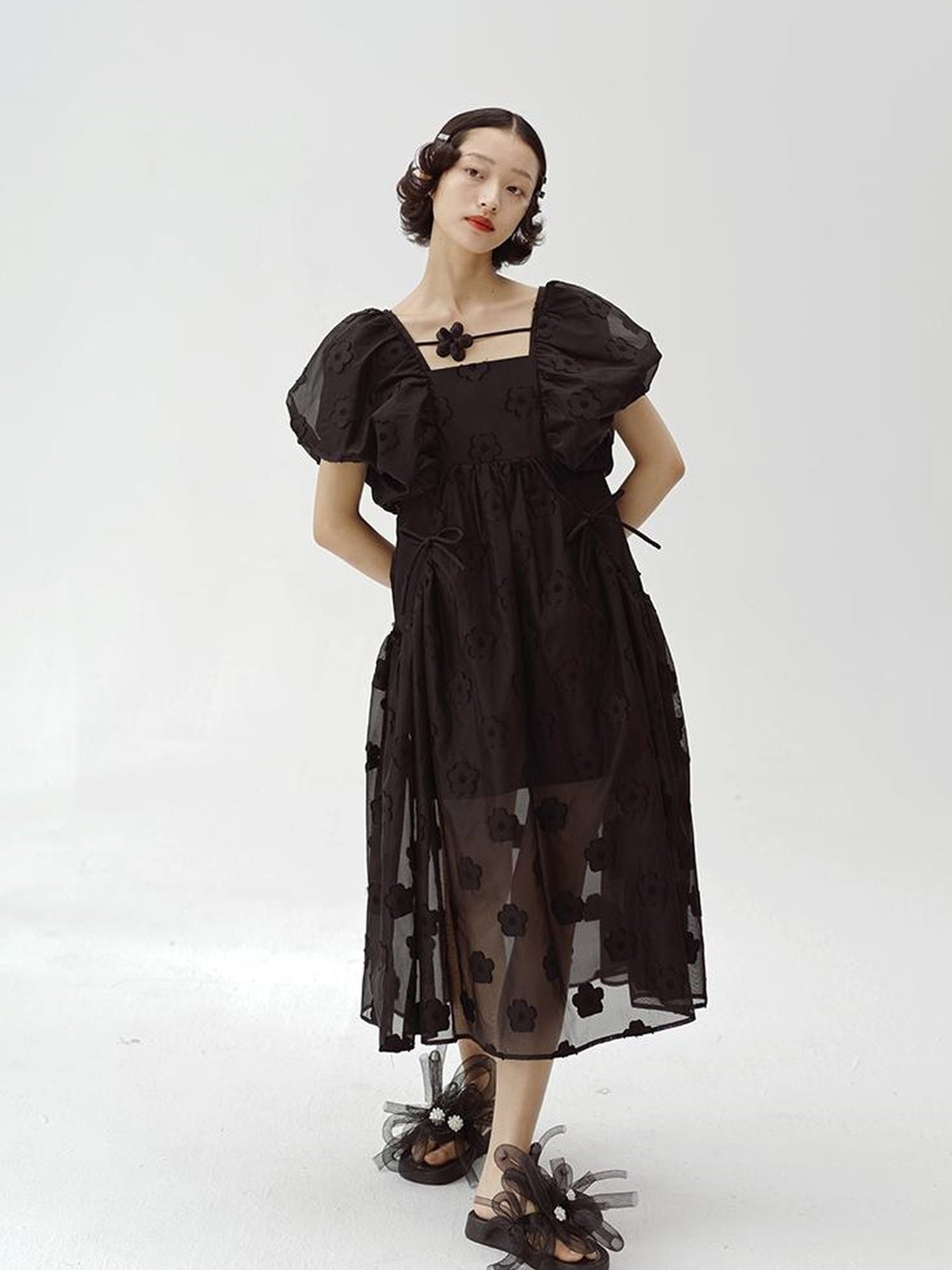 DIDDI MODA Puff Sleeve Smocked Jacquard Princess Maxi Dress