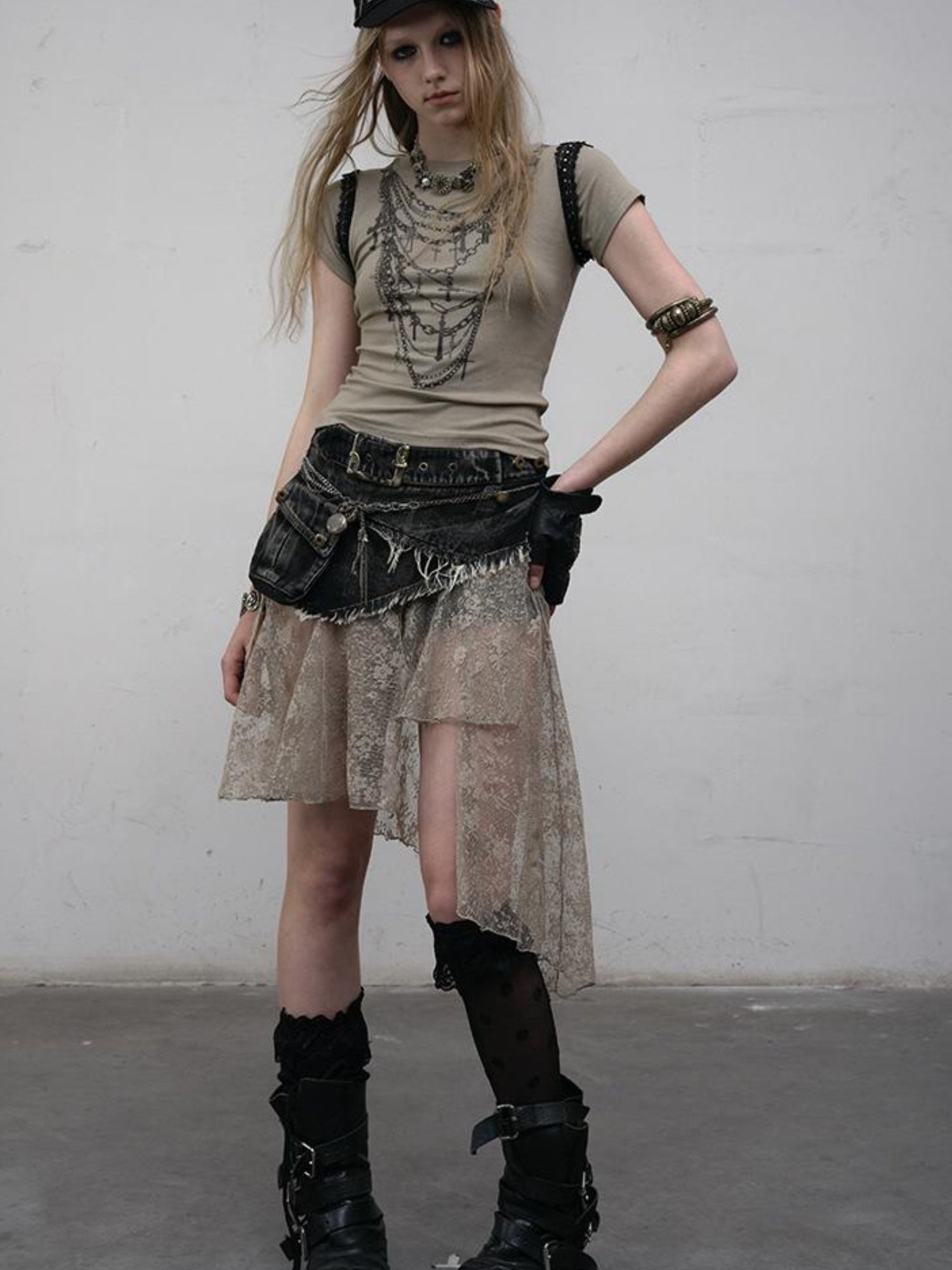 NO ROMANCE Punk Print Lace Trim Slim Stretch Two-Way T-Shirt