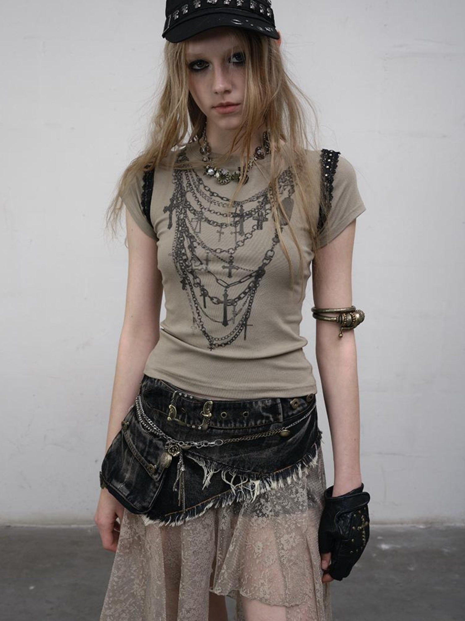 NO ROMANCE Punk Print Lace Trim Slim Stretch Two-Way T-Shirt