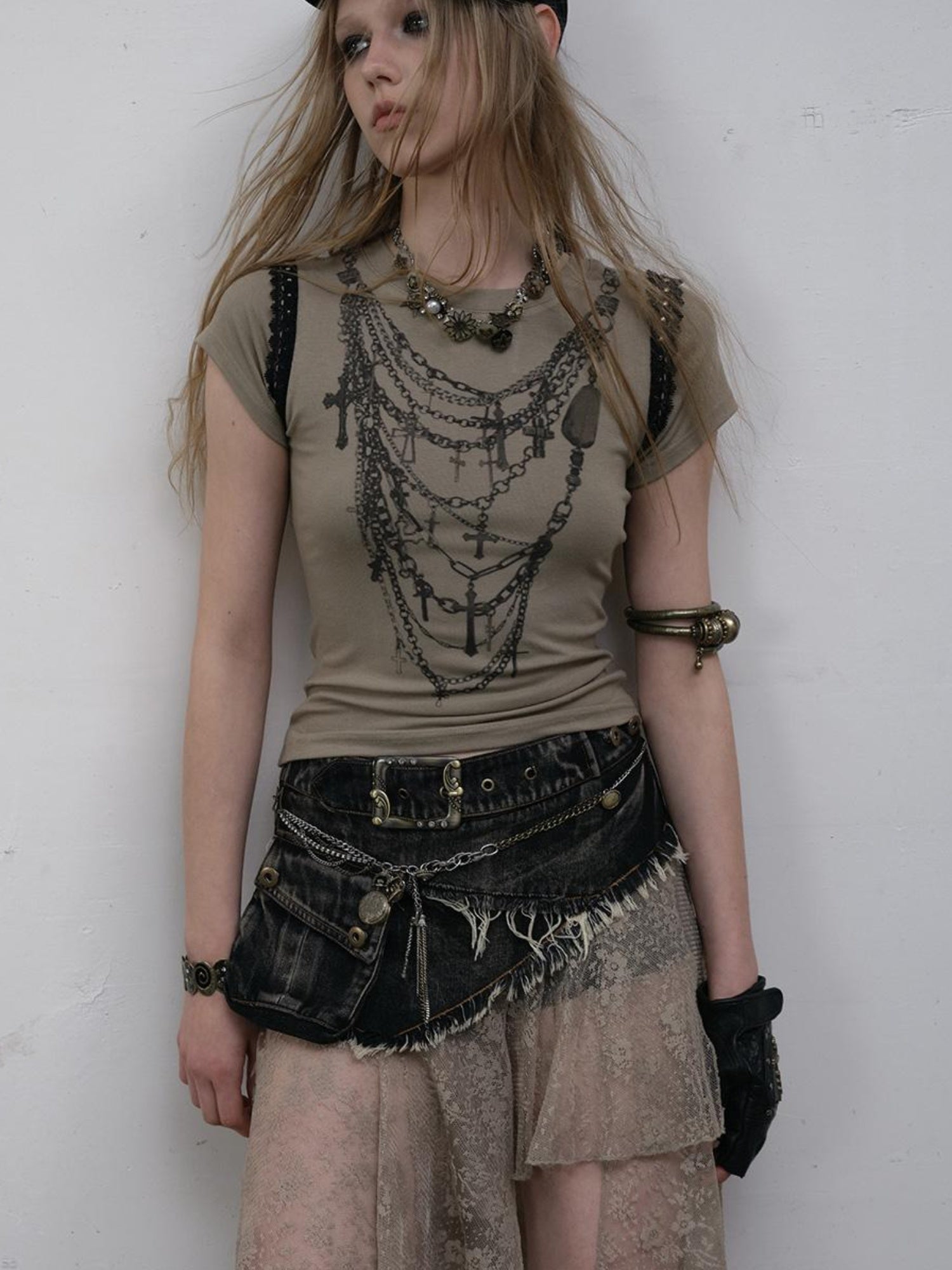 NO ROMANCE Punk Print Lace Trim Slim Stretch Two-Way T-Shirt