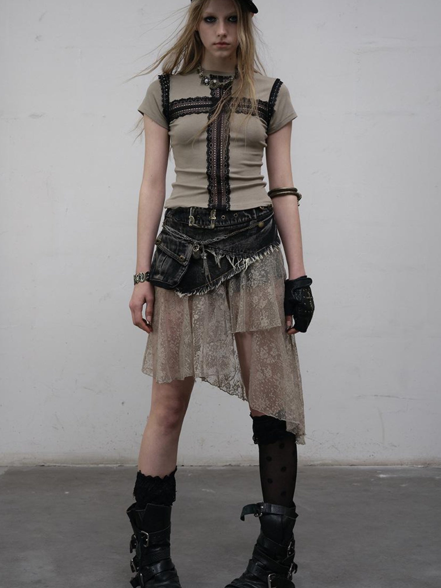 NO ROMANCE Punk Print Lace Trim Slim Stretch Two-Way T-Shirt