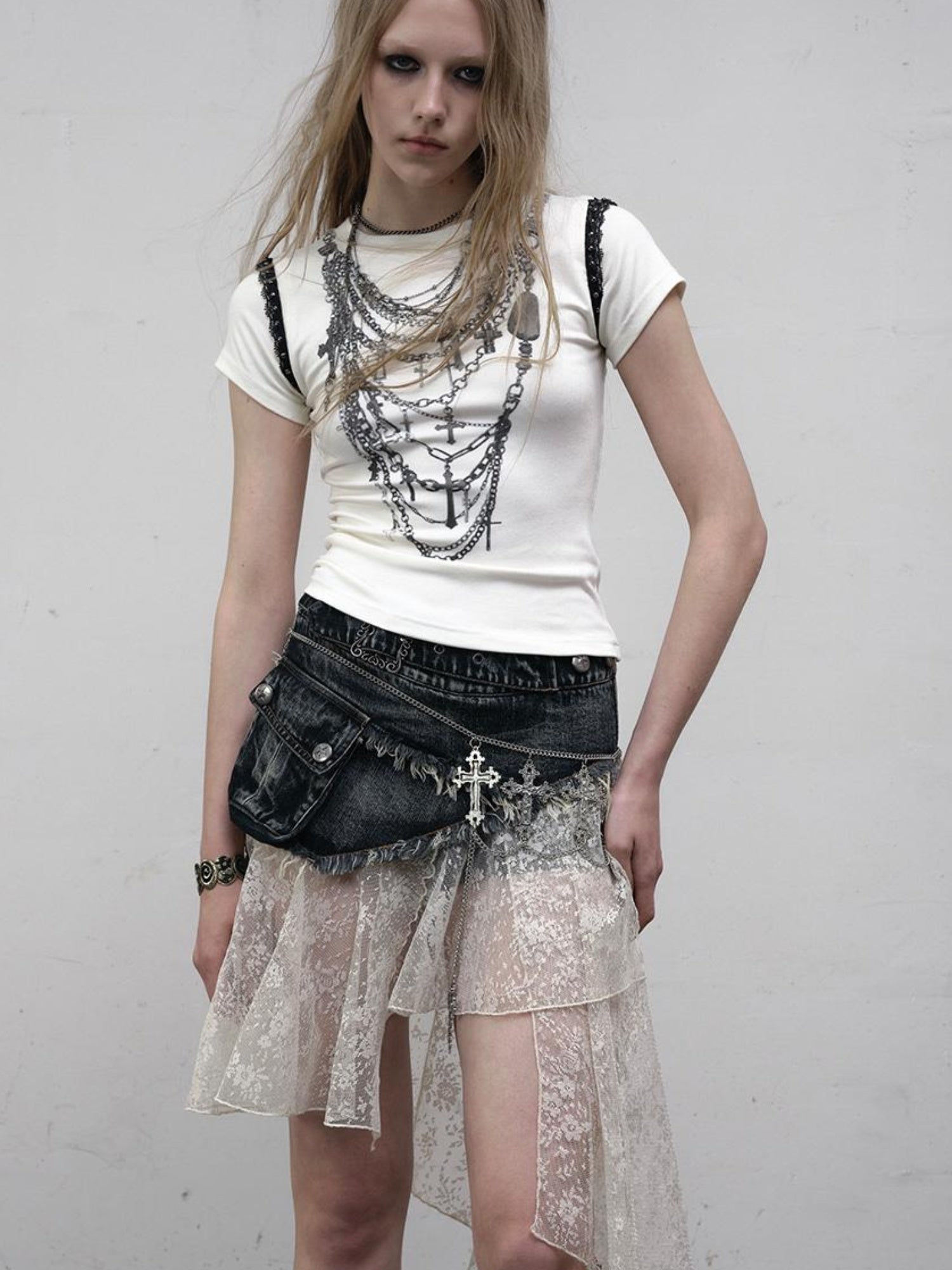 NO ROMANCE Punk Print Lace Trim Slim Stretch Two-Way T-Shirt
