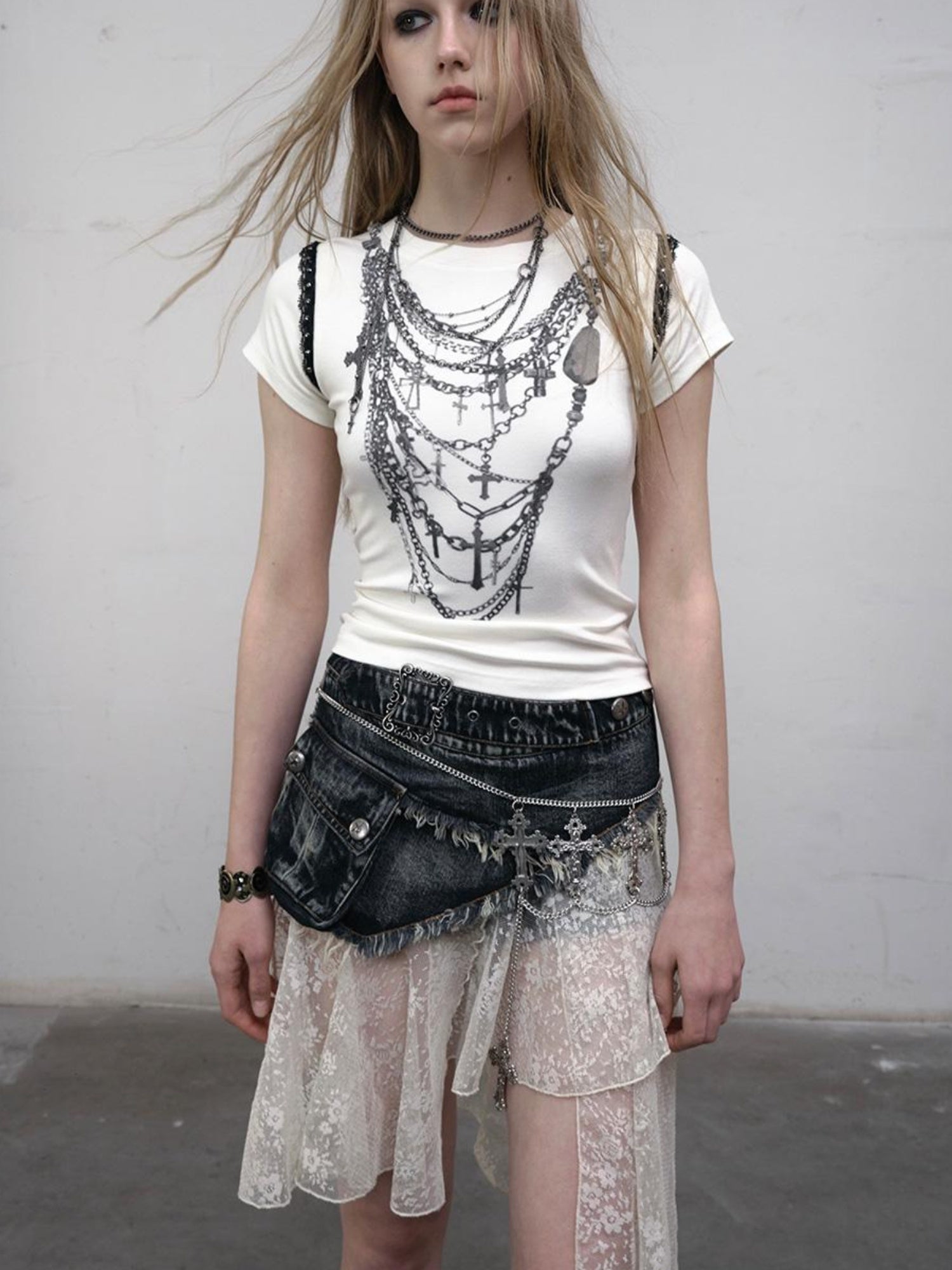 NO ROMANCE Punk Print Lace Trim Slim Stretch Two-Way T-Shirt