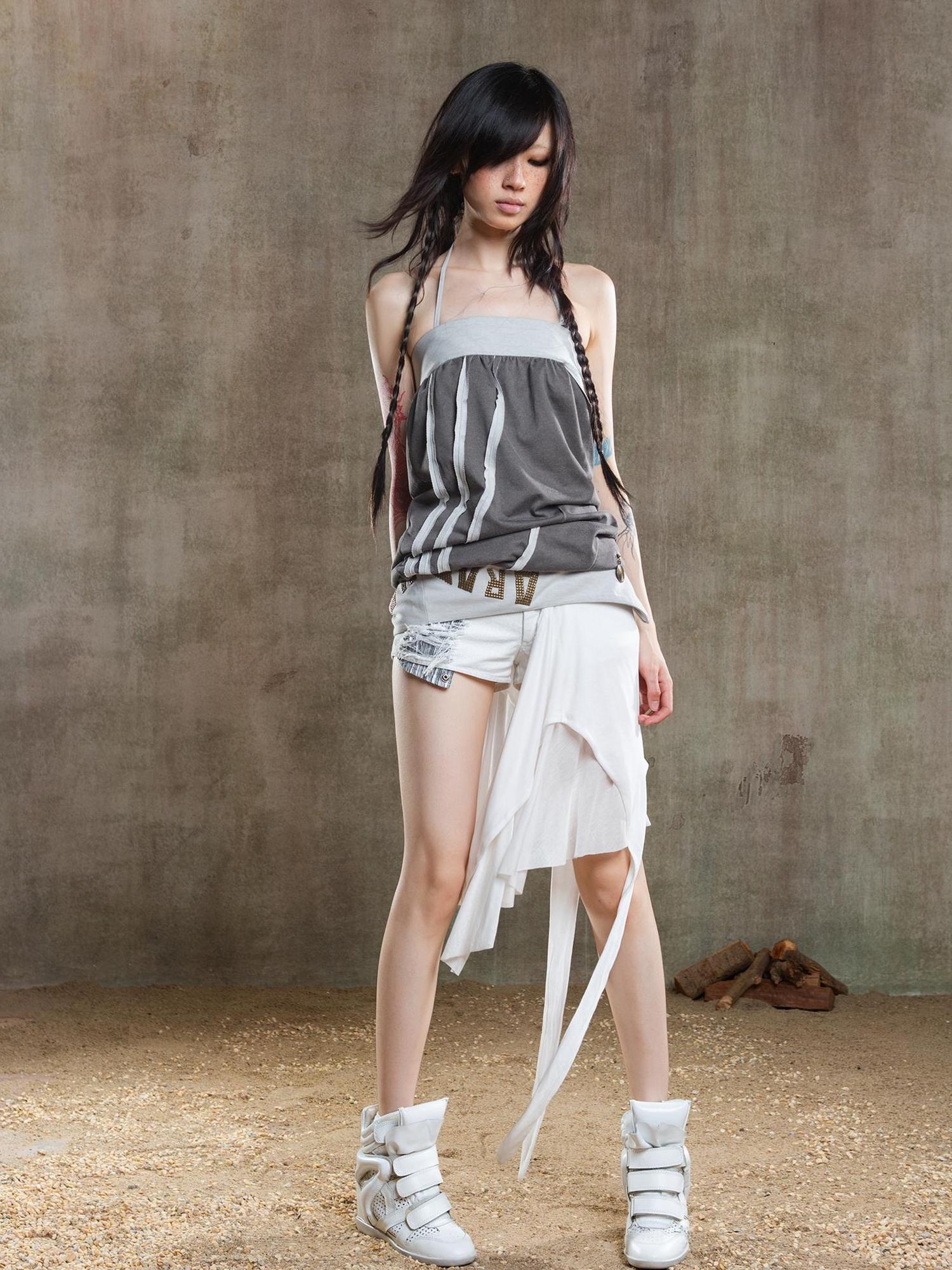 ARIADNAw Punk Retro Multi Way Denim Shorts With Detachable Straps
