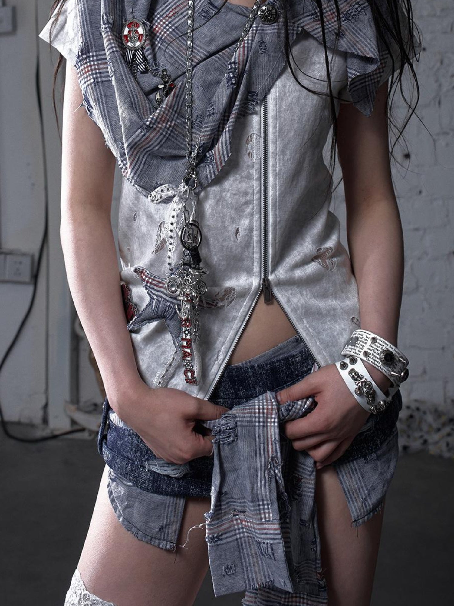 NO ROMANCE Punk Rock Star Lace Rhinestone Keychain Necklace Waistchain